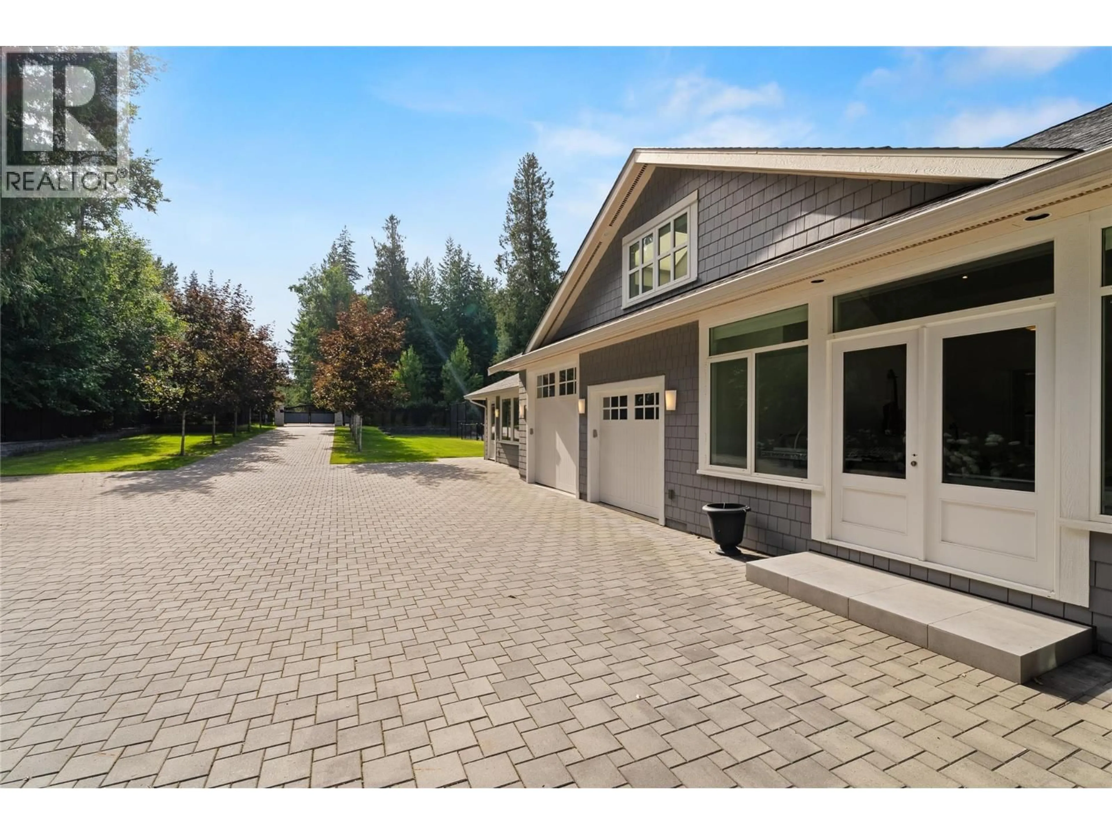 Unknown for 2506 WELCH PLACE, Magna Bay British Columbia V0E1M7
