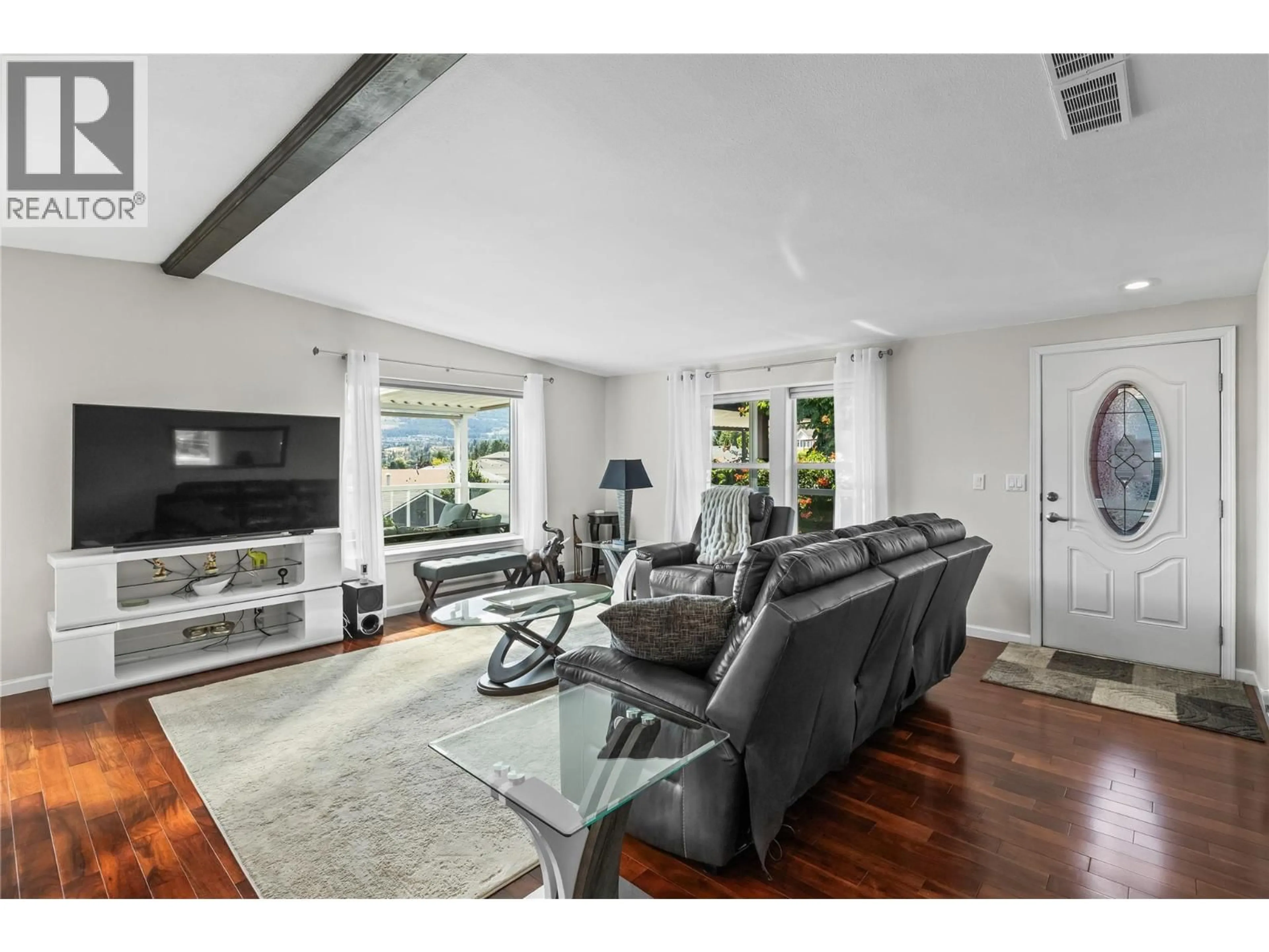 Living room with furniture, unknown for 509 - 2440 OLD OKANAGAN HIGHWAY, Westbank British Columbia V4T3A3