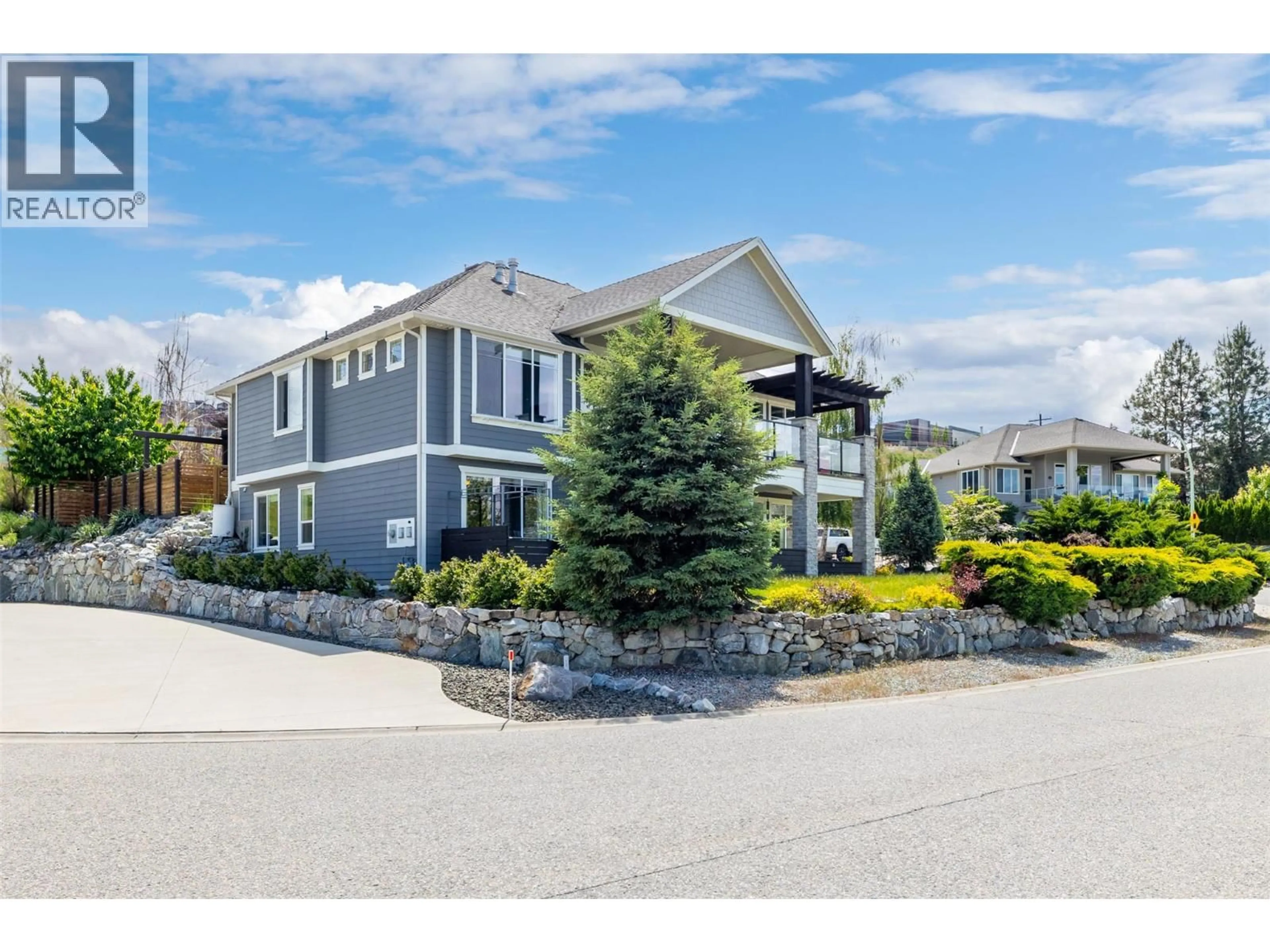 Unknown for 912 STEELE ROAD, Kelowna British Columbia V1W4X1