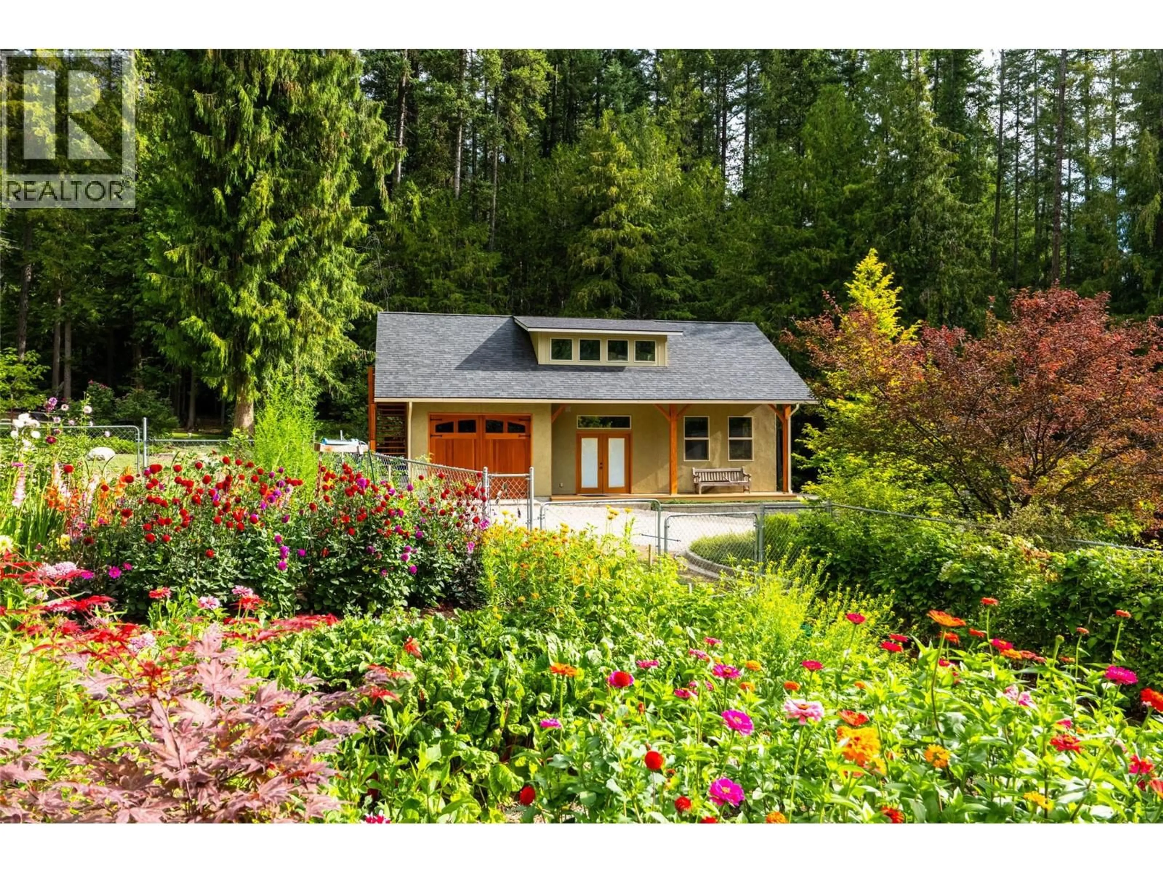 Unknown for 6968 BEGGS ROAD, Nelson British Columbia V1L6S5