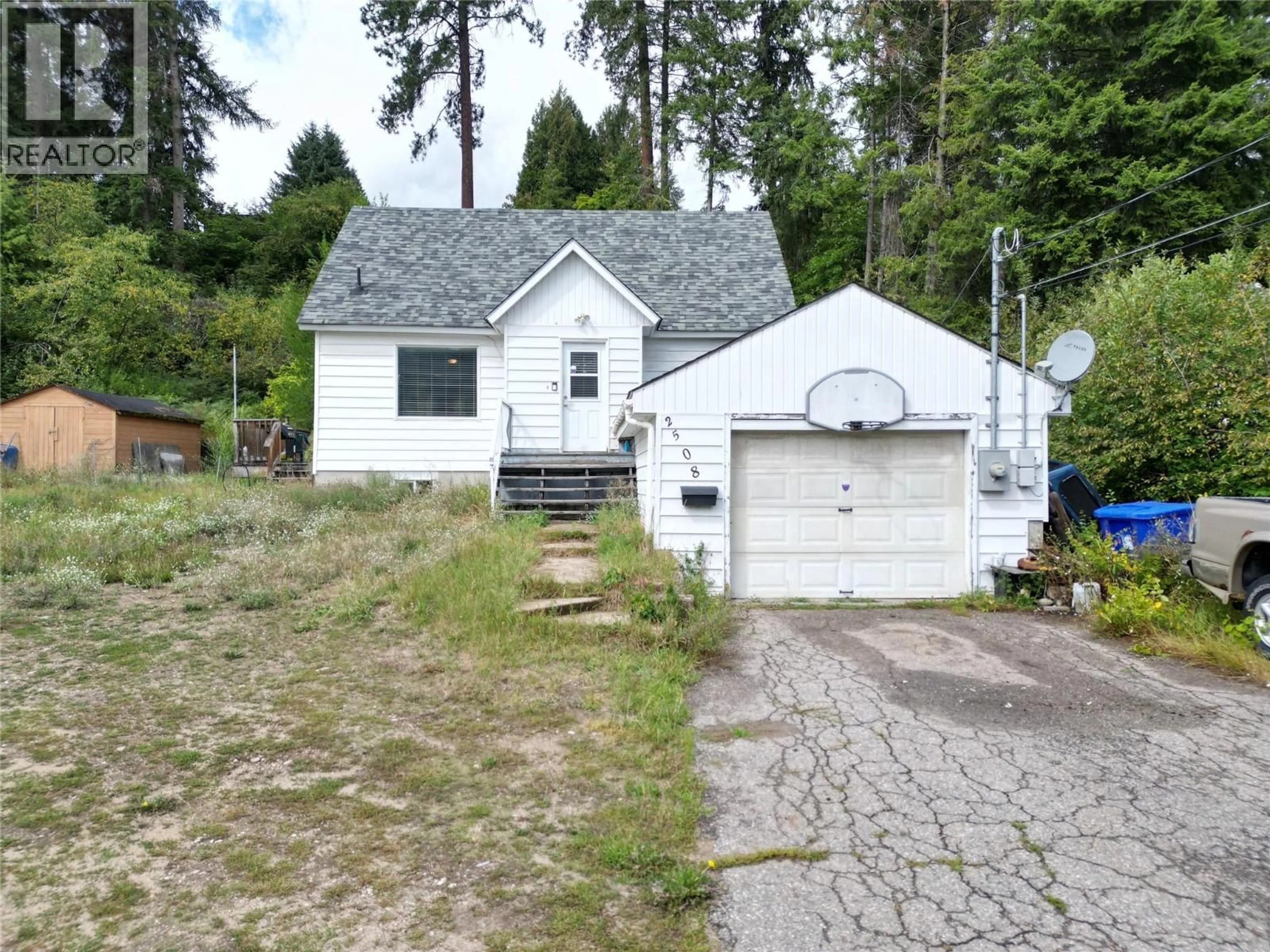 Unknown for 2508 COLUMBIA AVENUE, Castlegar British Columbia V1N2X5