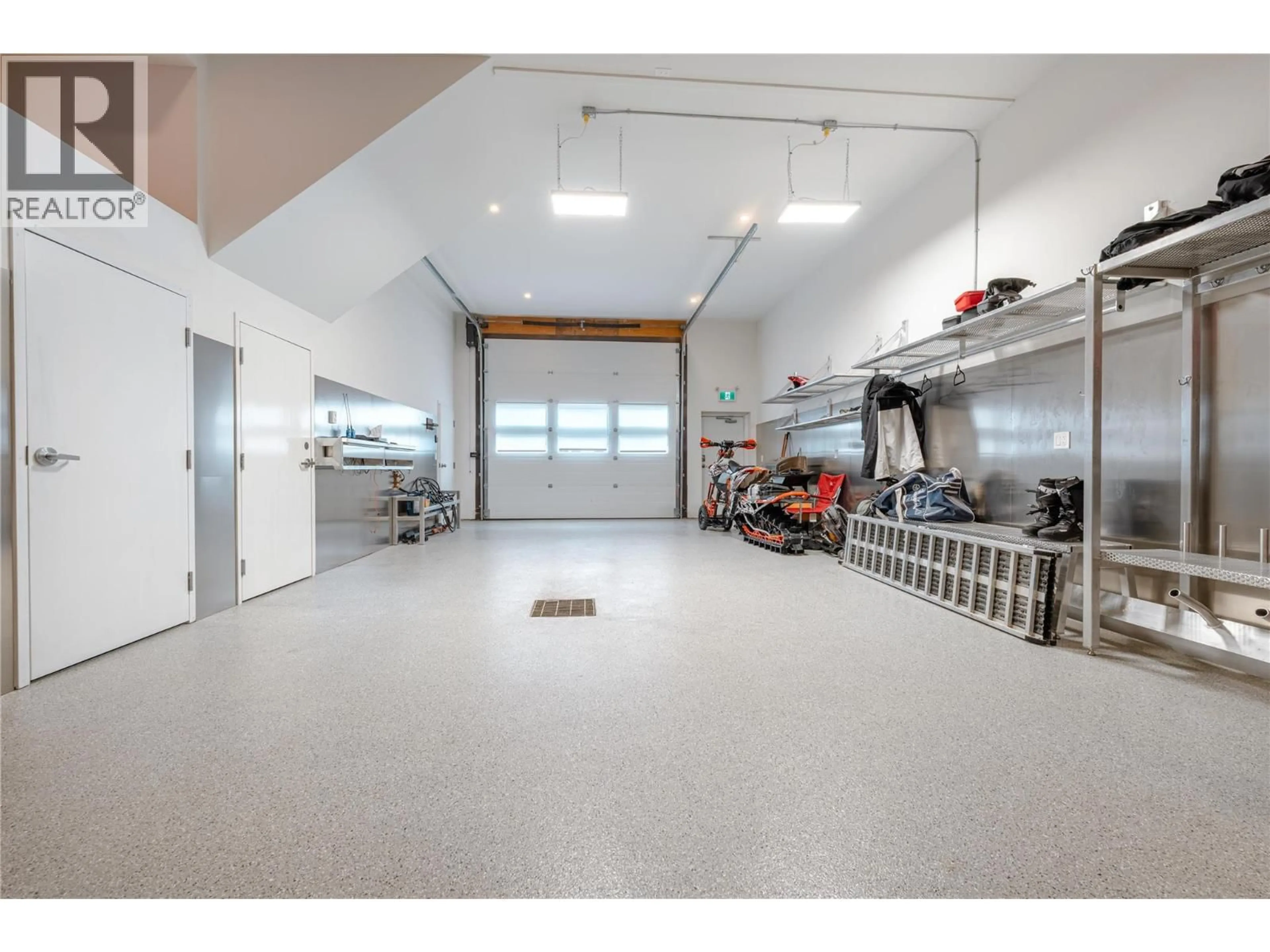 Indoor garage for 3105/3205 - 1240 POWERHOUSE ROAD, Revelstoke British Columbia V0E2S0
