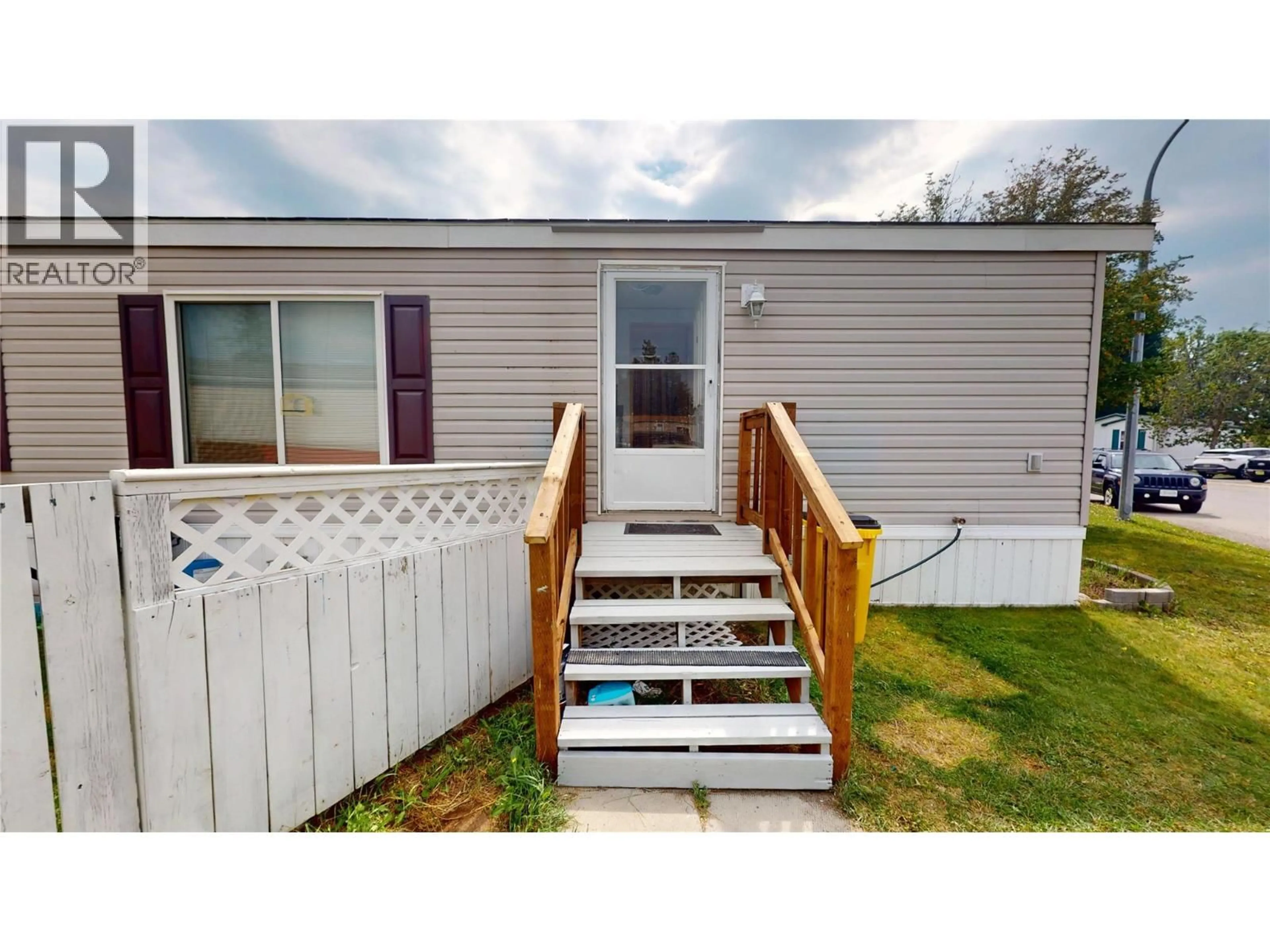 Home with vinyl exterior material, unknown for 40 - 2321 INDUSTRIAL ROAD, Cranbrook British Columbia V1C6H3