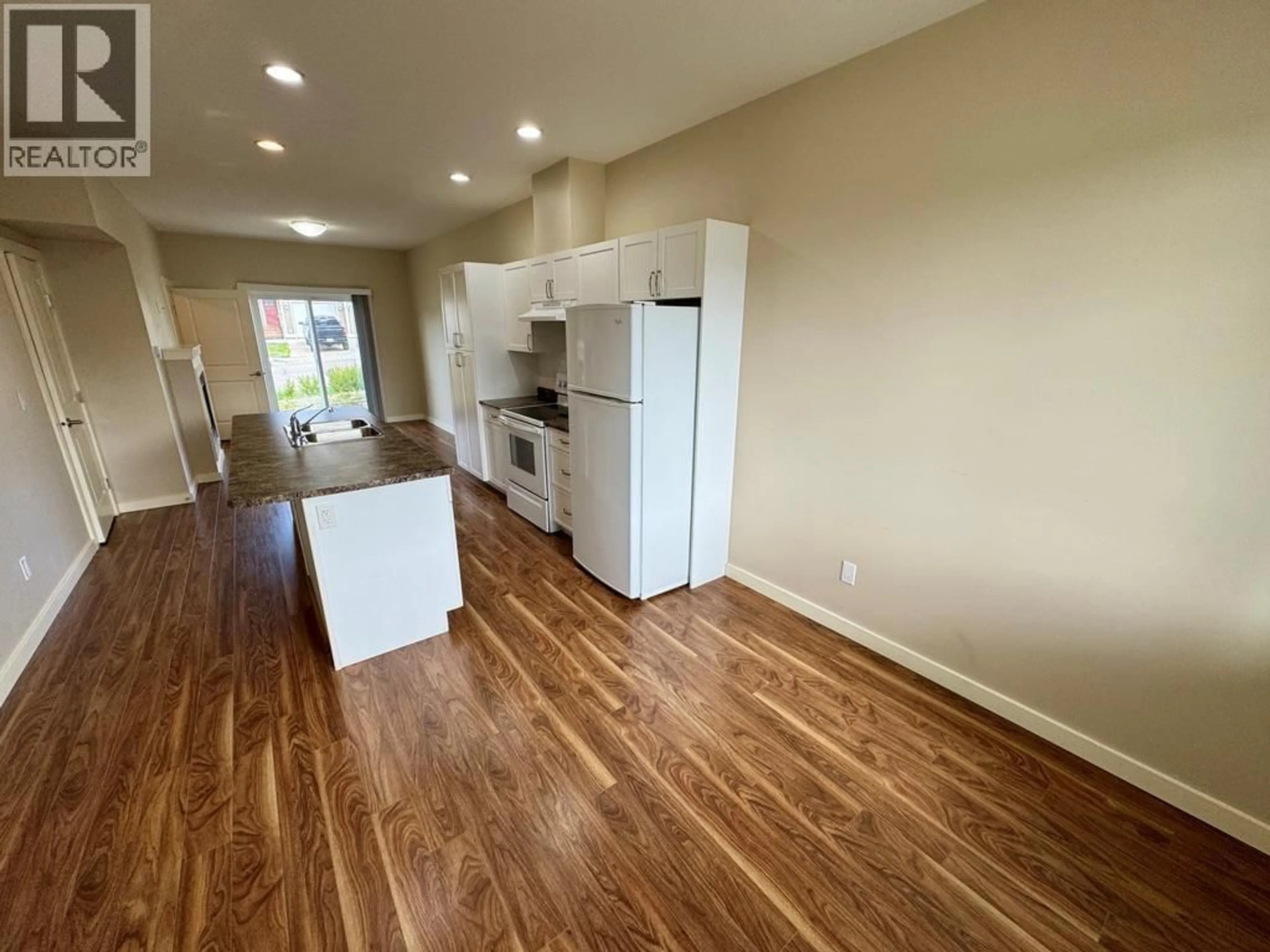 A pic of a room for 503 - 1617 88 AVENUE, Dawson Creek British Columbia V1G0E8