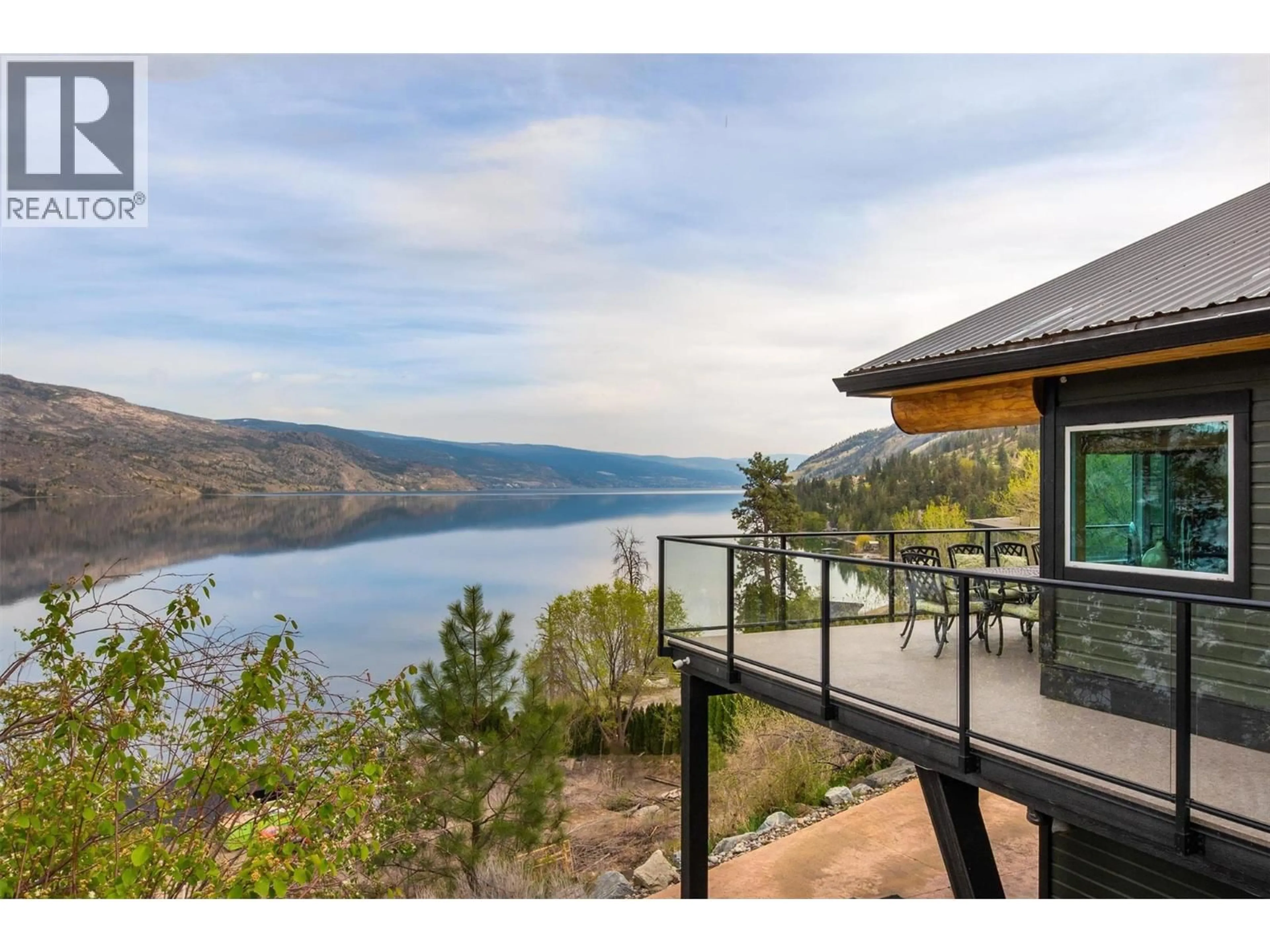 Patio, water/lake/river/ocean view for 7172 BRENT ROAD, Peachland British Columbia V0H1X9