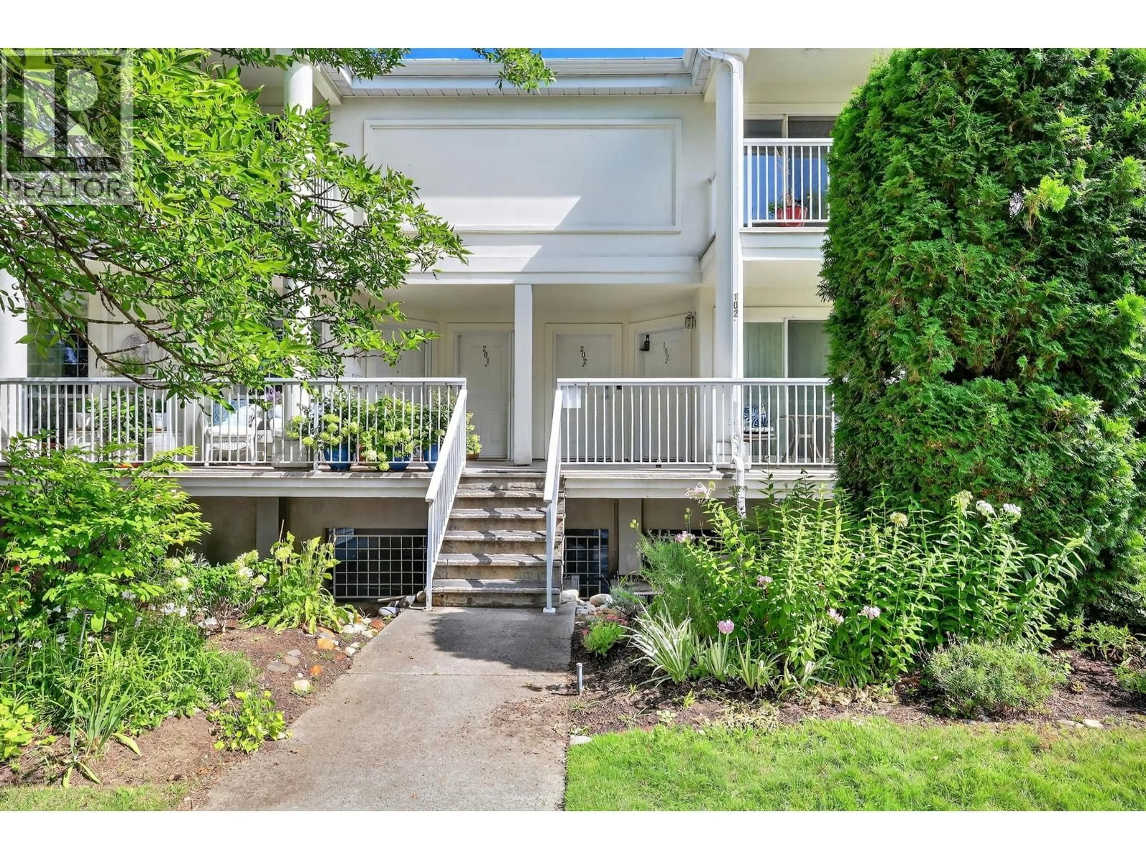 Unknown for 102 - 2350 STILLINGFLEET ROAD, Kelowna British Columbia V1W3X9