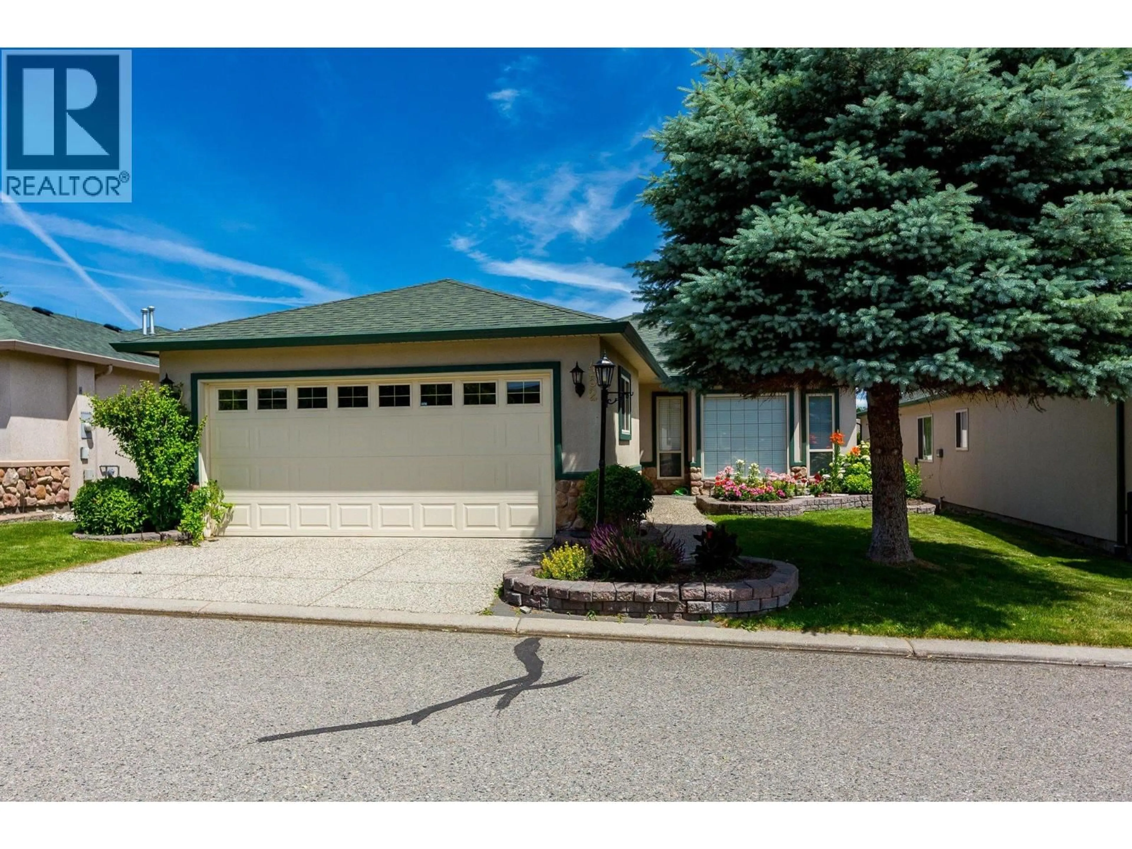 Home with vinyl exterior material, street for 452 - 2330 BUTT ROAD, Westbank British Columbia V4T2E9