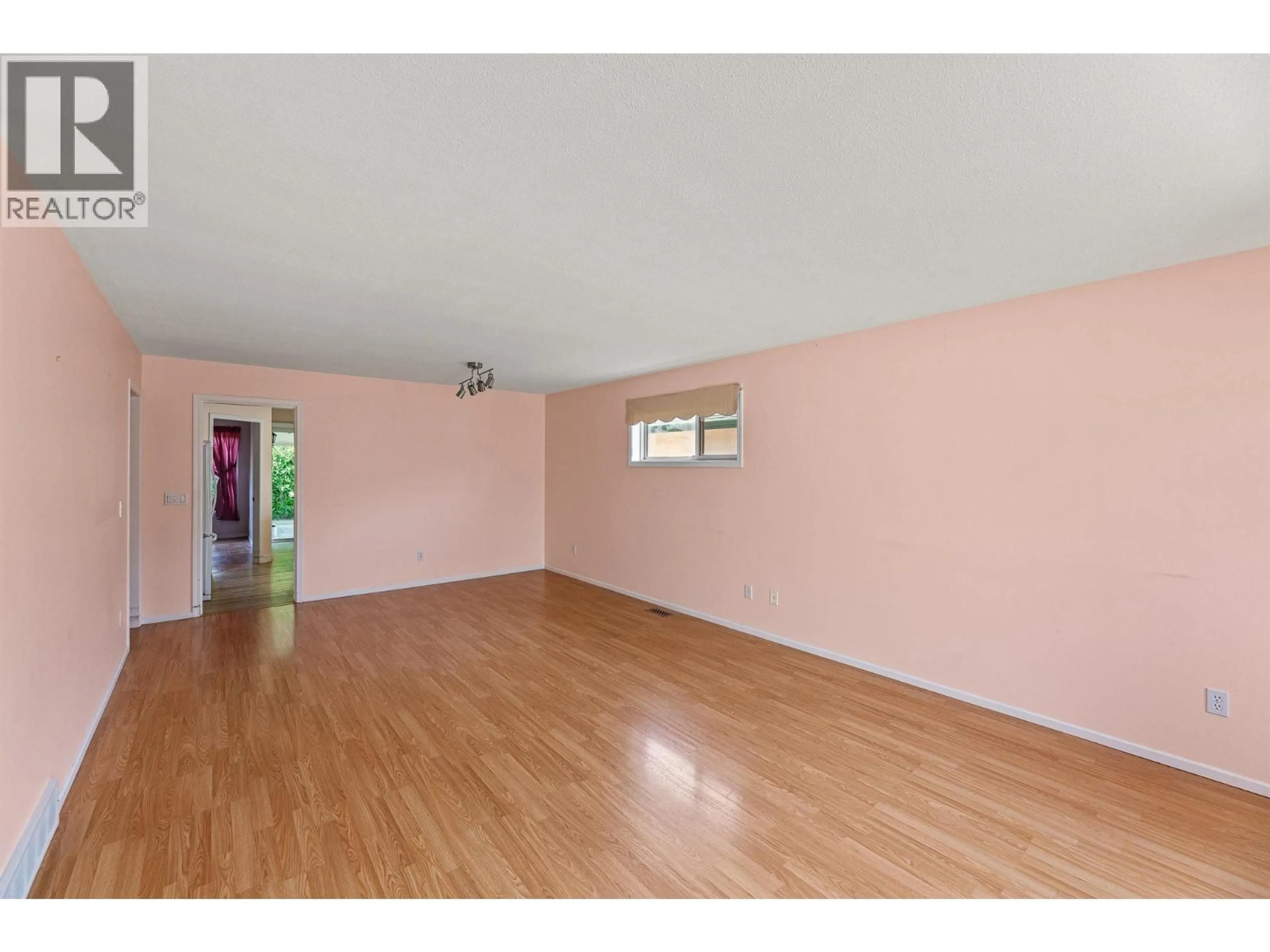 A pic of a room for 452 - 2330 BUTT ROAD, Westbank British Columbia V4T2E9