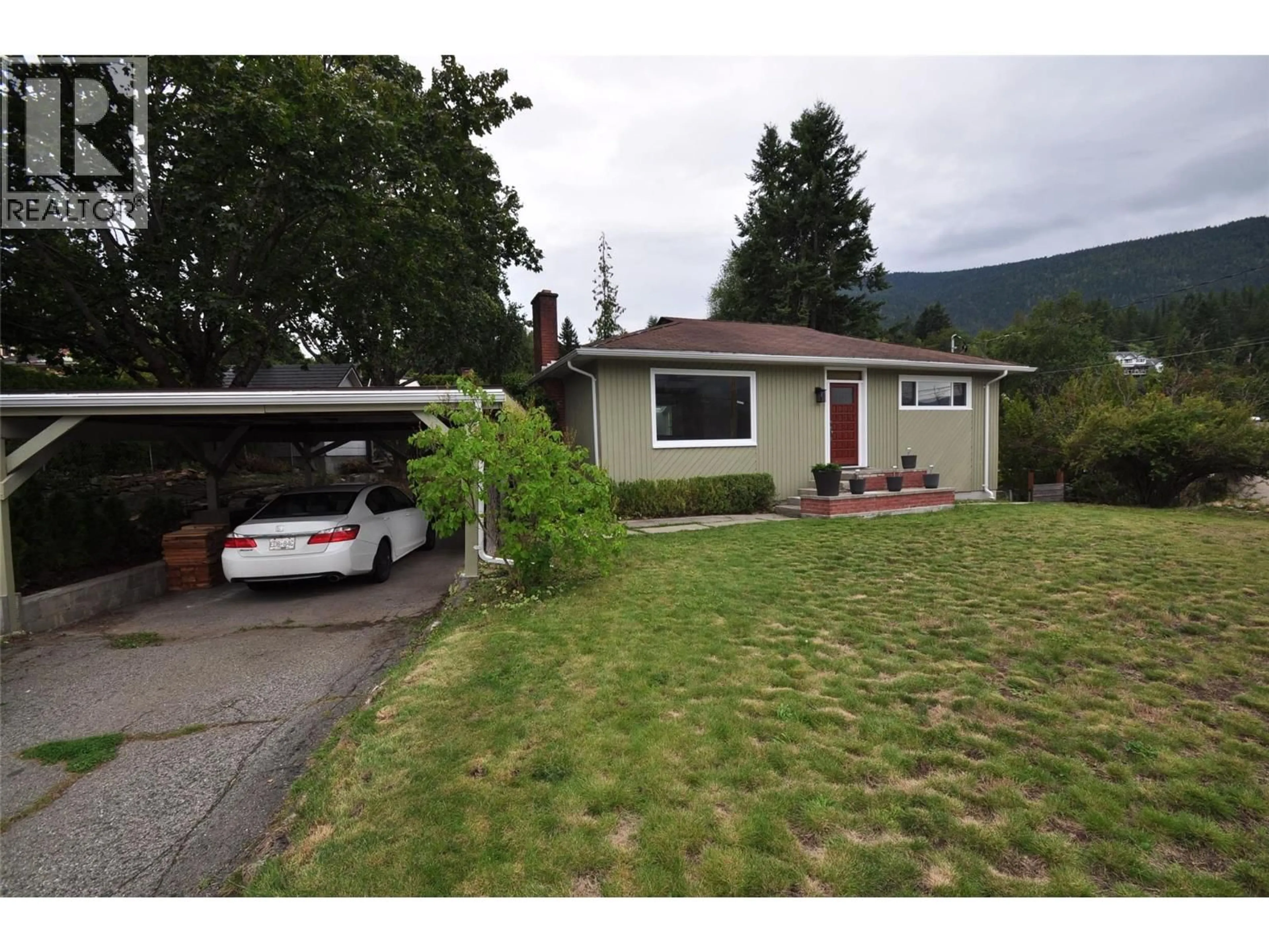 Unknown for 601 LAKEVIEW CRESCENT, Nelson British Columbia V1L3E6