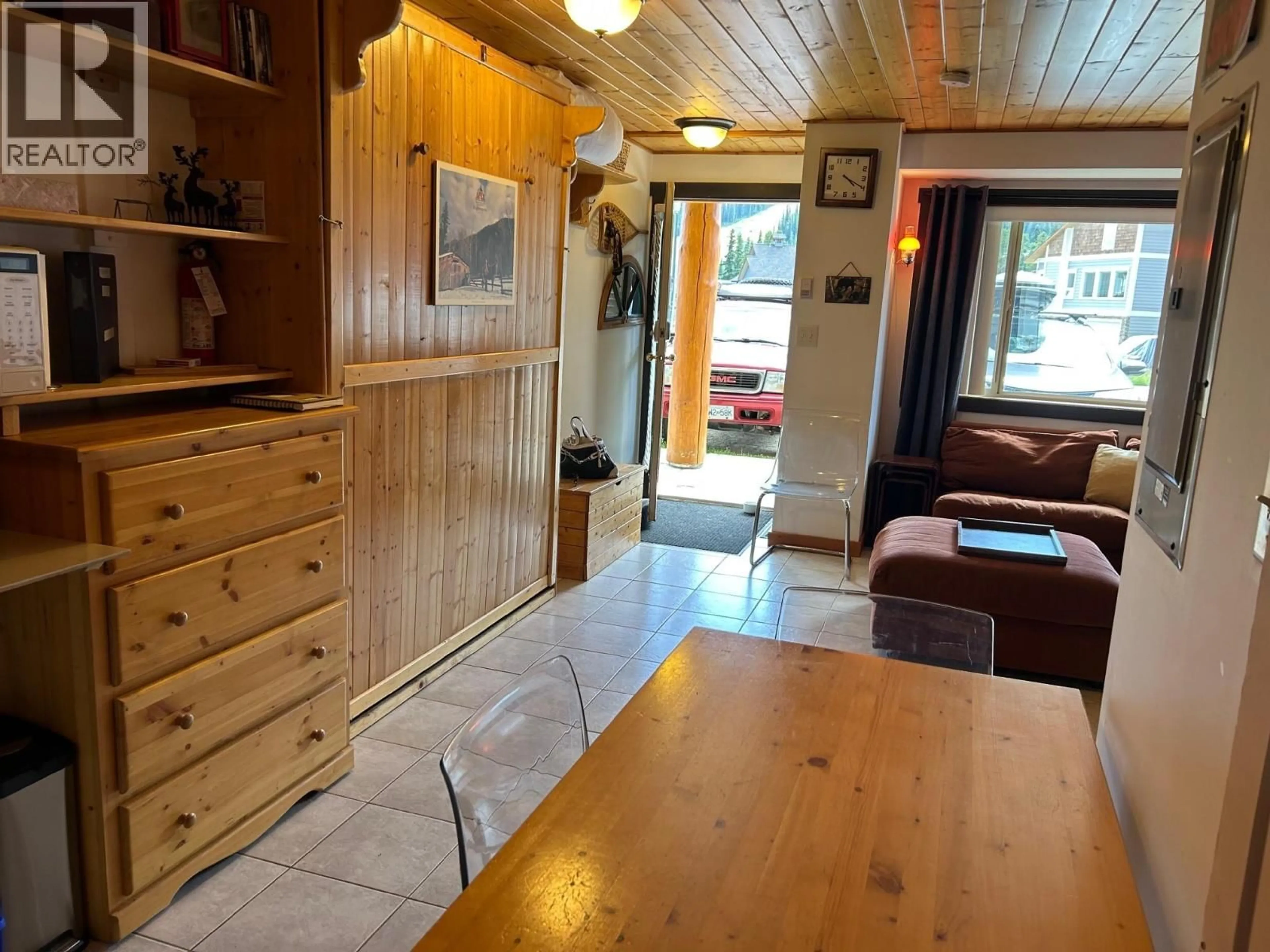 Unknown for 102 - 161 CLEARVIEW CRESCENT, Apex Mountain British Columbia V0X1K0