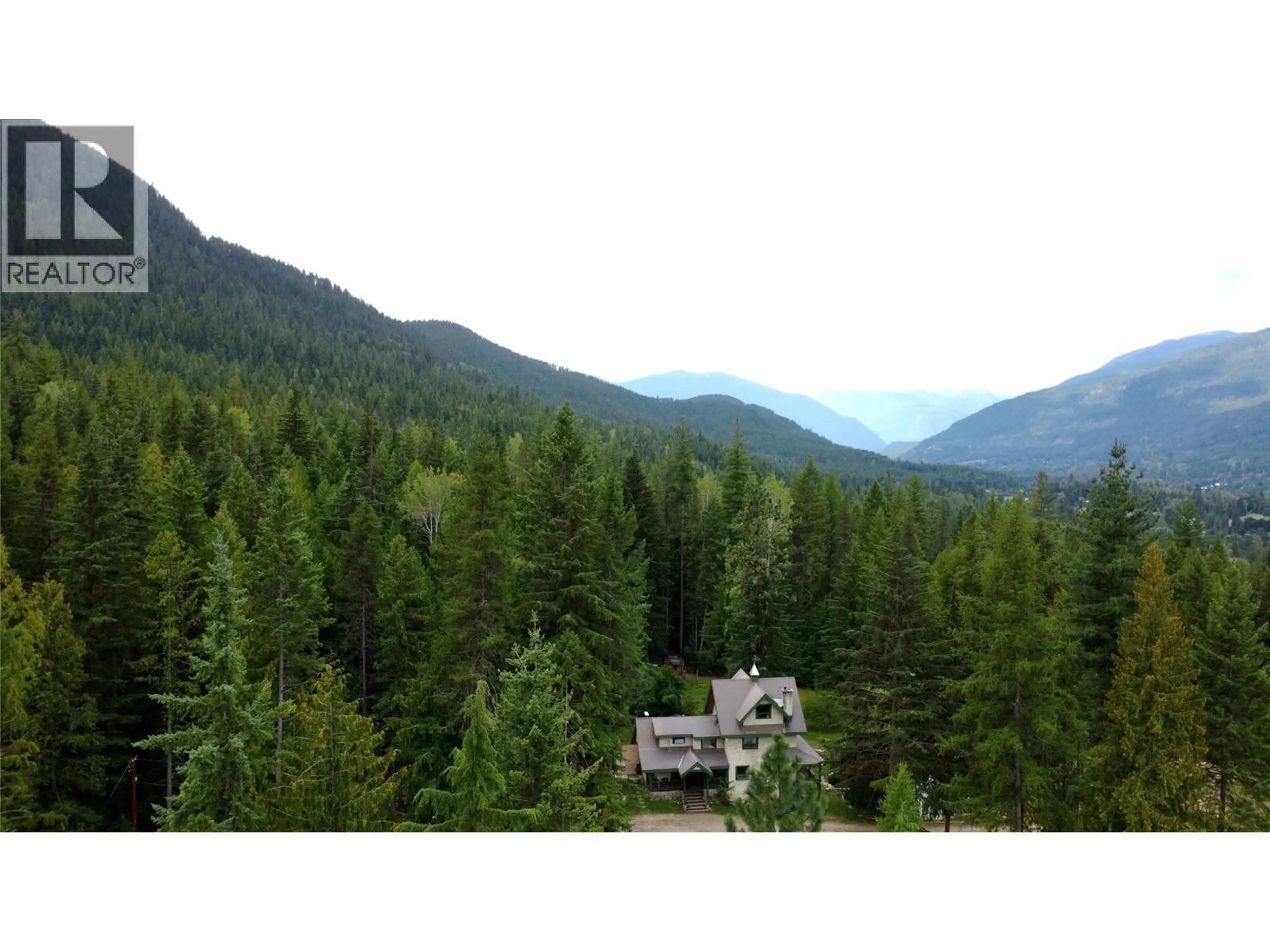 A pic from outside/outdoor area/front of a property/back of a property/a pic from drone, forest/trees view for 7138 GRAHAM ROAD, Winlaw British Columbia V0G2J0