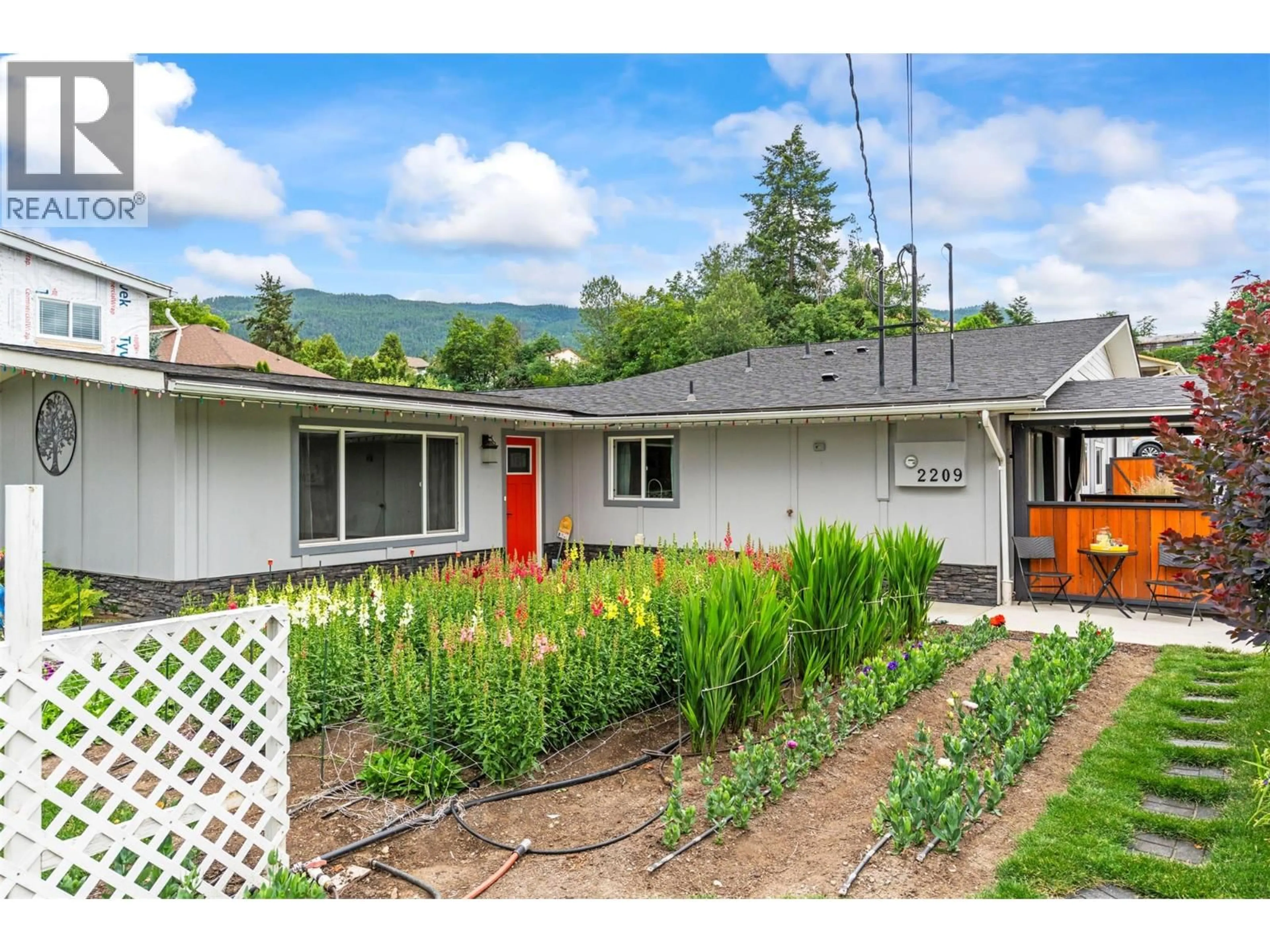 Unknown for 2209 ROSEDALE AVENUE, Armstrong British Columbia V4Y0B4