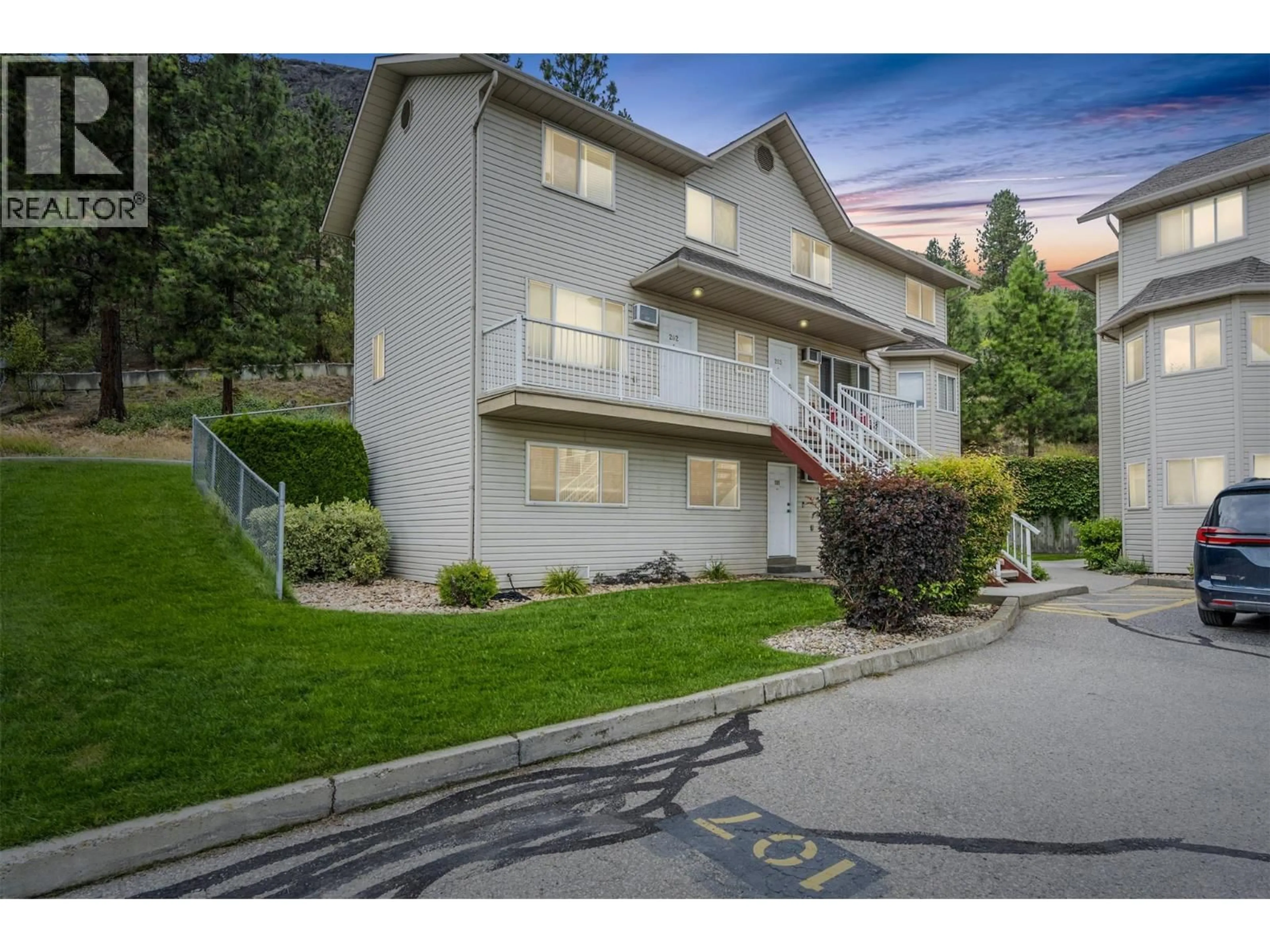 Unknown for 101 - 4202 ALEXIS PARK DRIVE, Vernon British Columbia V1T6H3