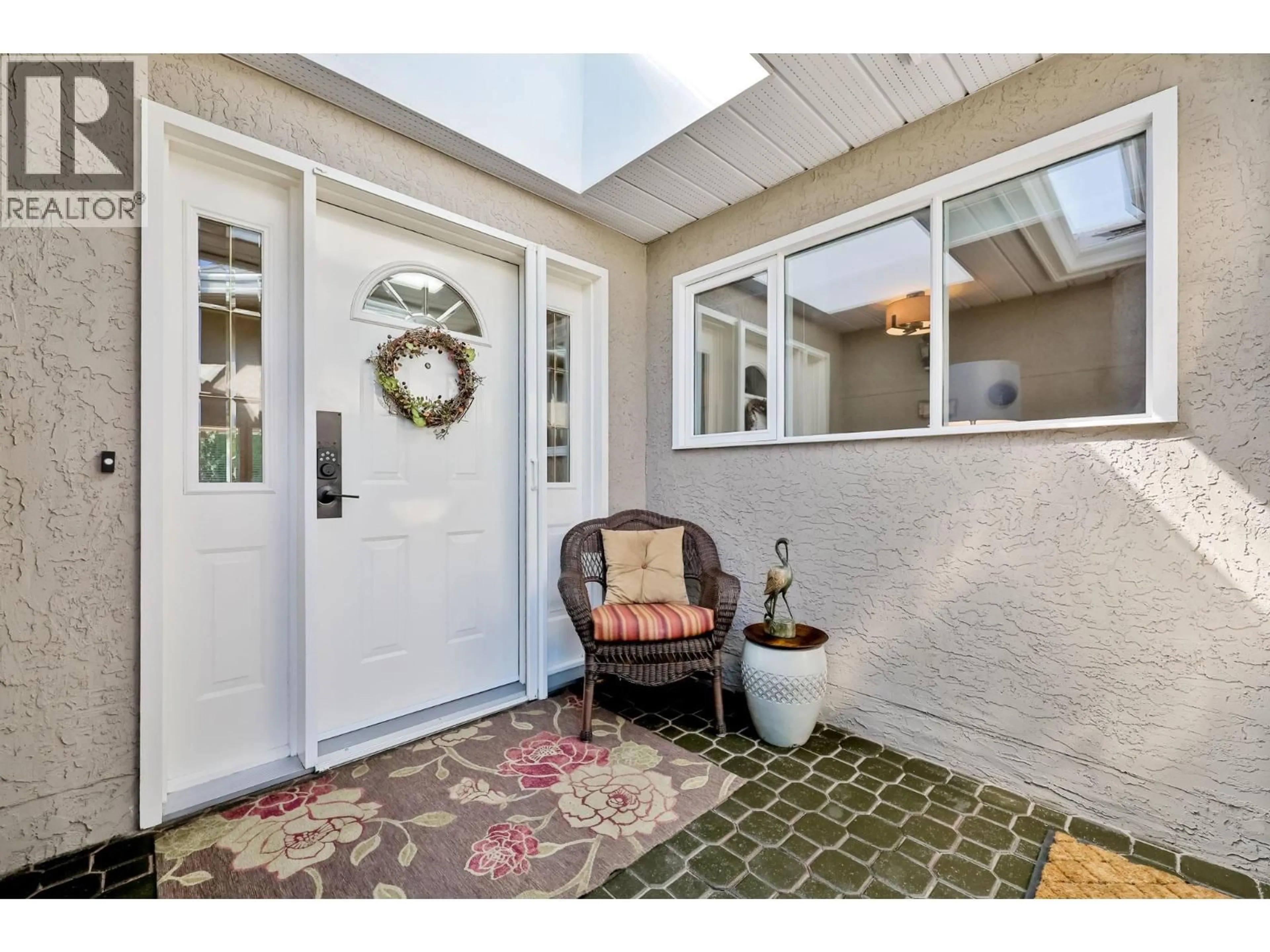 Indoor entryway for 50 - 1020 LANFRANCO ROAD, Kelowna British Columbia V1W3W7