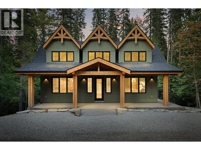 4416 TIMBERLINE CRESCENT, Fernie 2