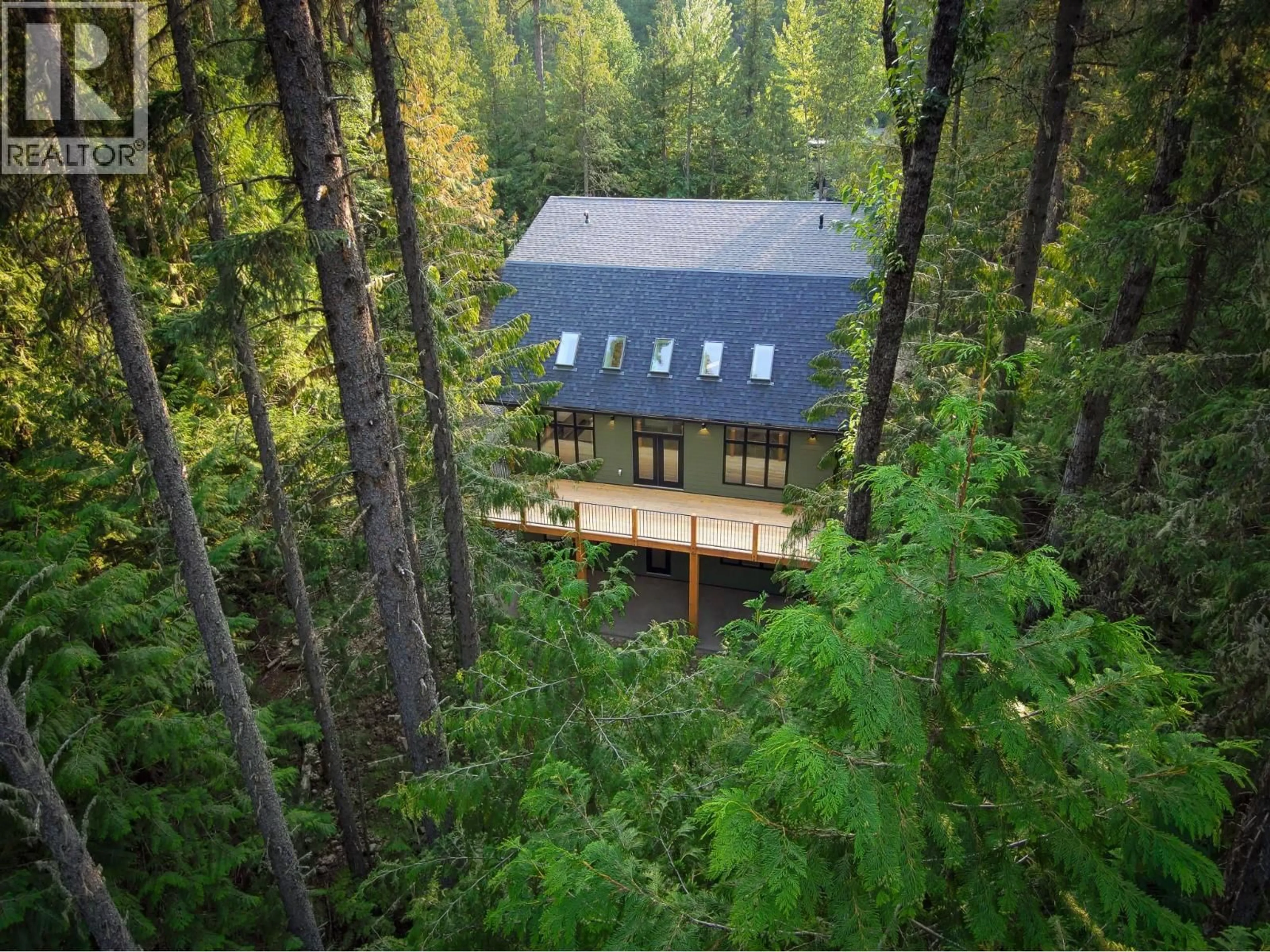 A pic from outside/outdoor area/front of a property/back of a property/a pic from drone, forest/trees view for 4416 TIMBERLINE CRESCENT, Fernie British Columbia V0B1M6