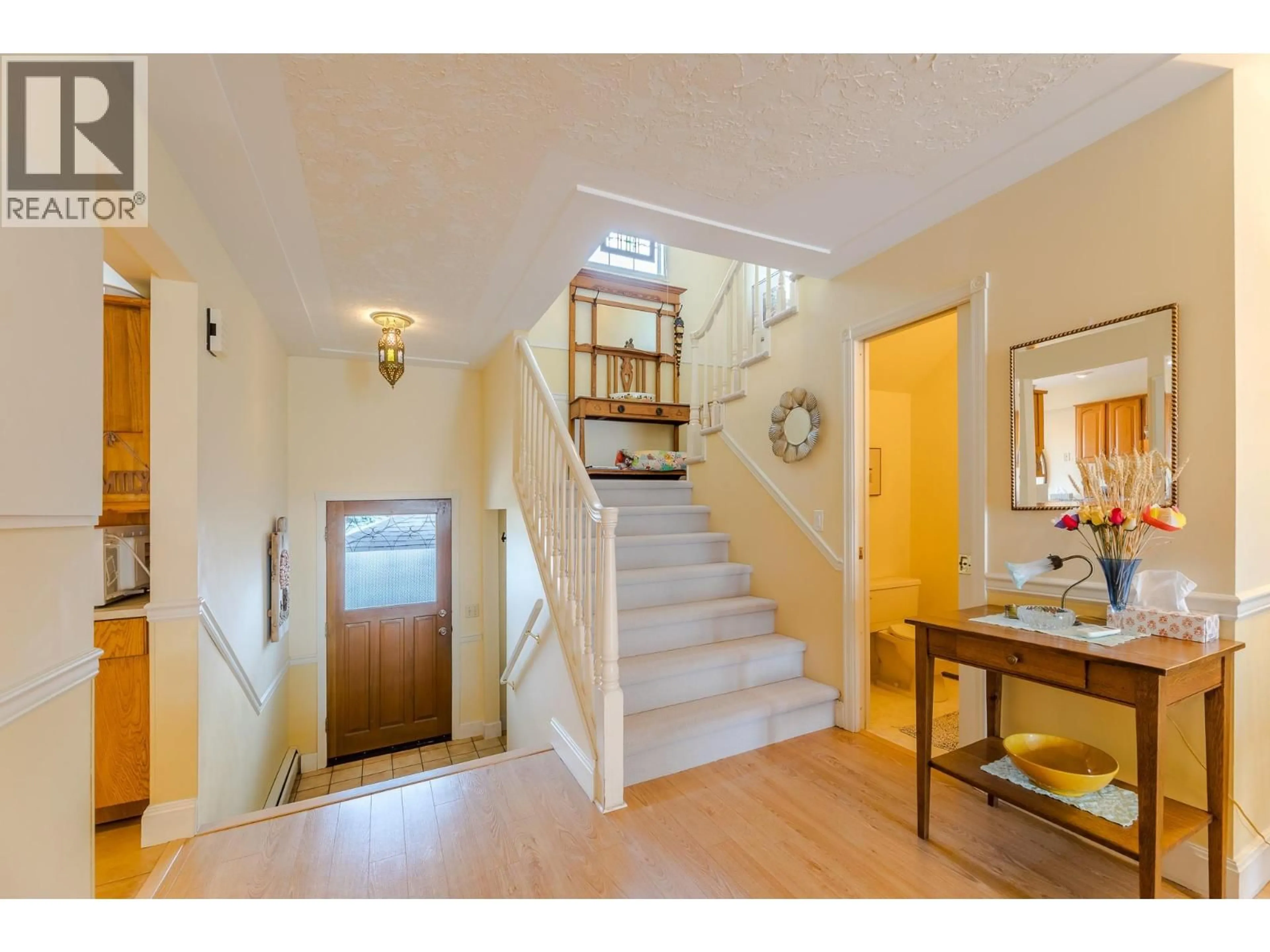 Indoor entryway for 14 - 144 SUMAC RIDGE DRIVE, Summerland British Columbia V0H1Z6
