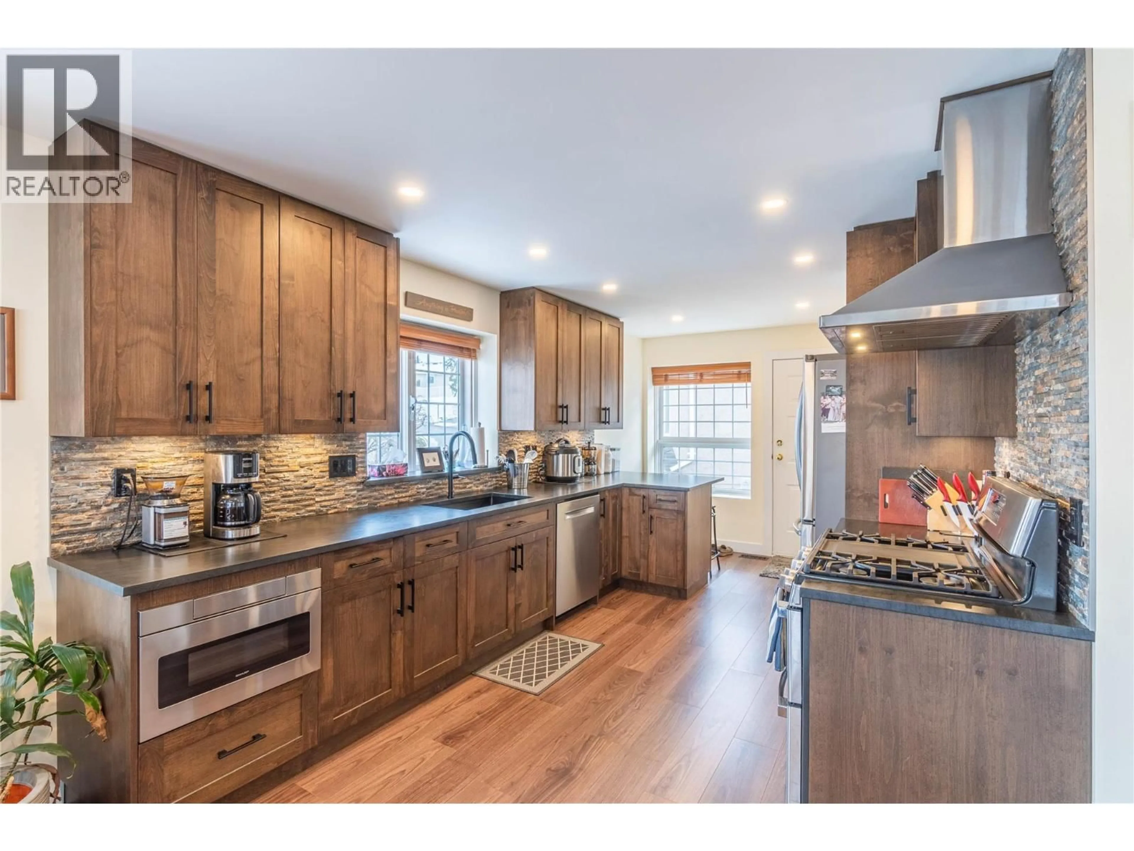 Open concept kitchen, unknown for 13 - 2020 VAN HORNE DRIVE, Kamloops British Columbia V1S1G3