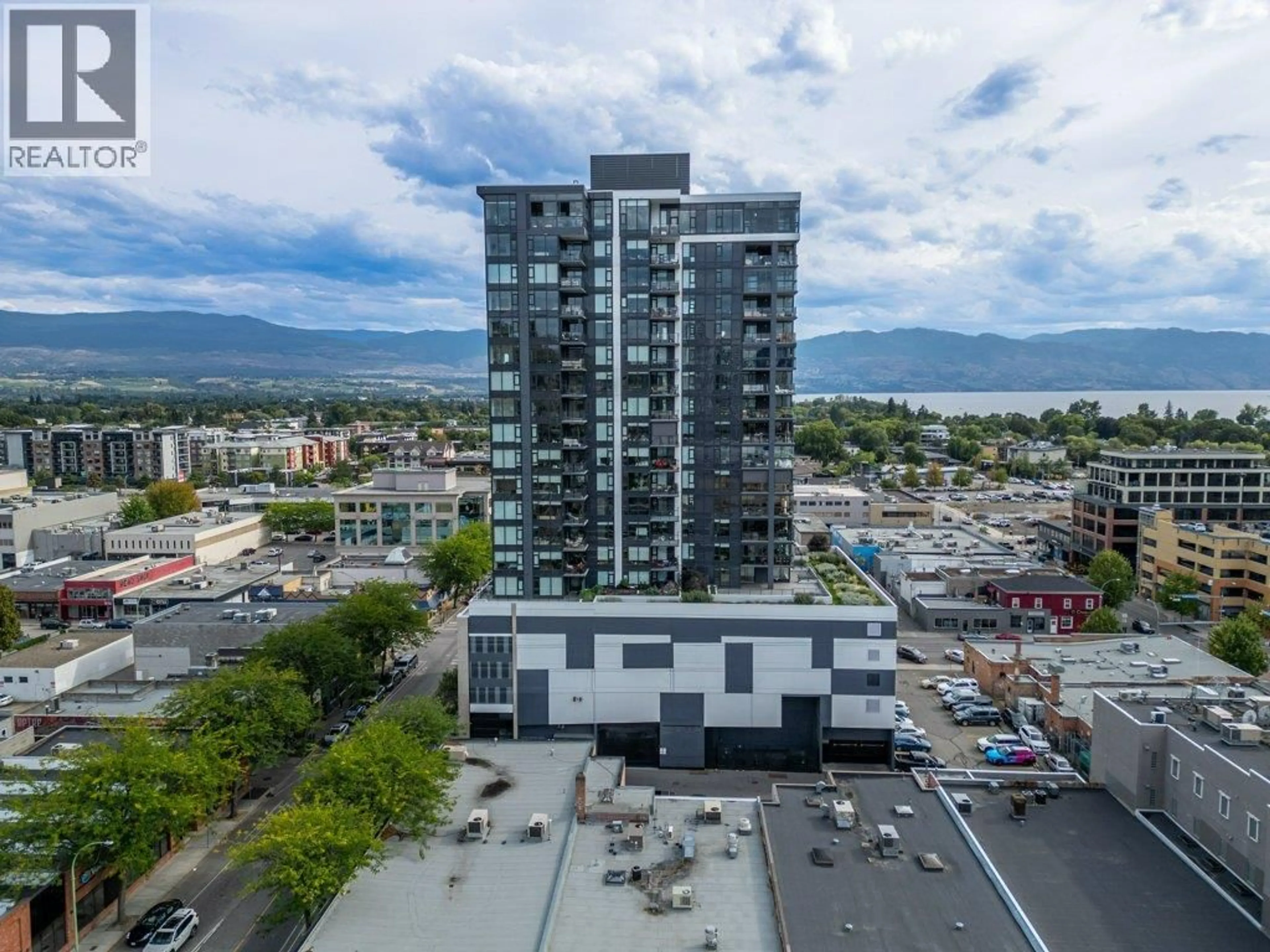 A pic from outside/outdoor area/front of a property/back of a property/a pic from drone, unknown for 609 - 1588 ELLIS STREET, Kelowna British Columbia V1Y0H1