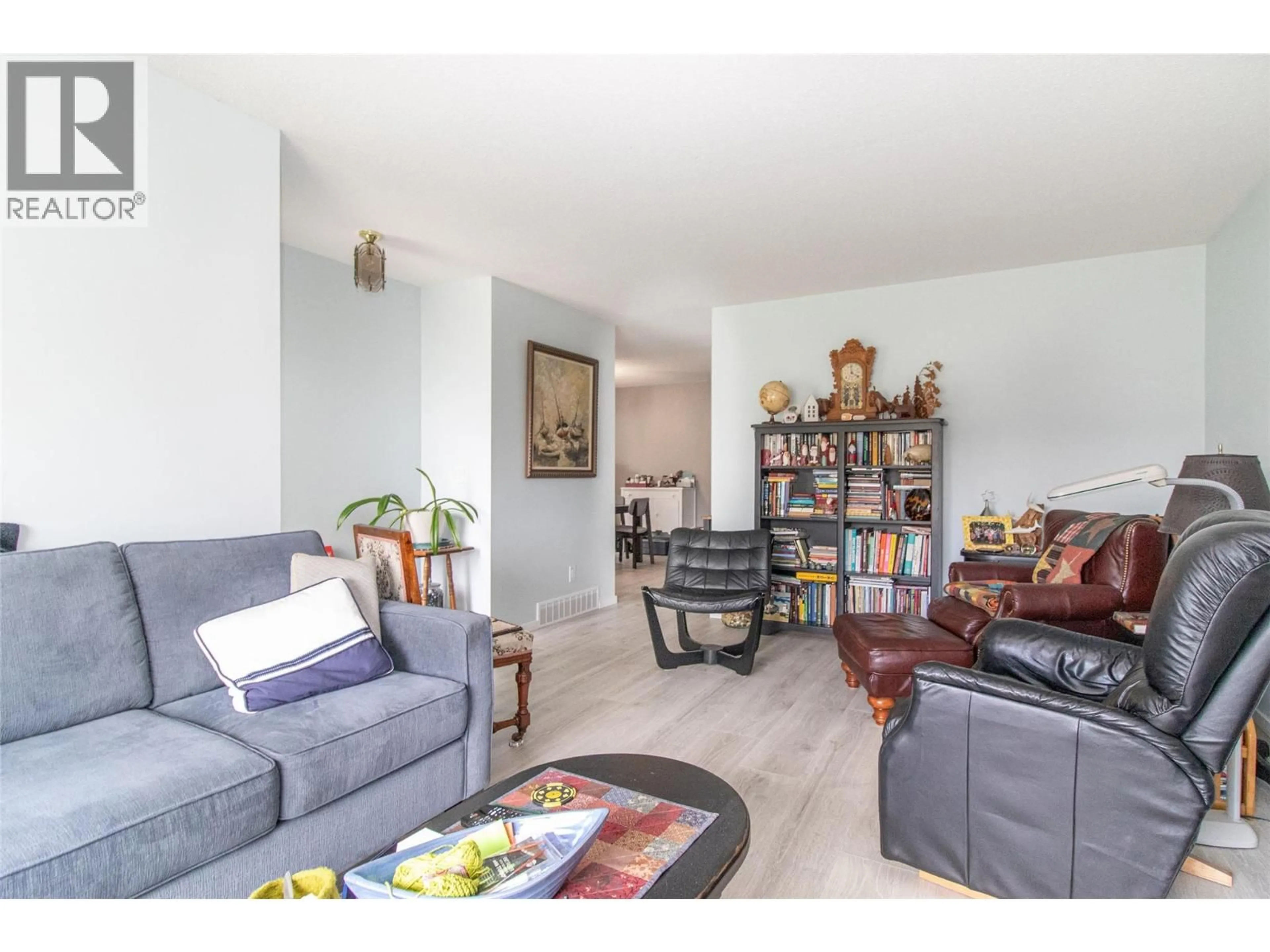 Living room with furniture, unknown for 187 - 1255 RAYMER AVENUE, Kelowna British Columbia V1W3S3