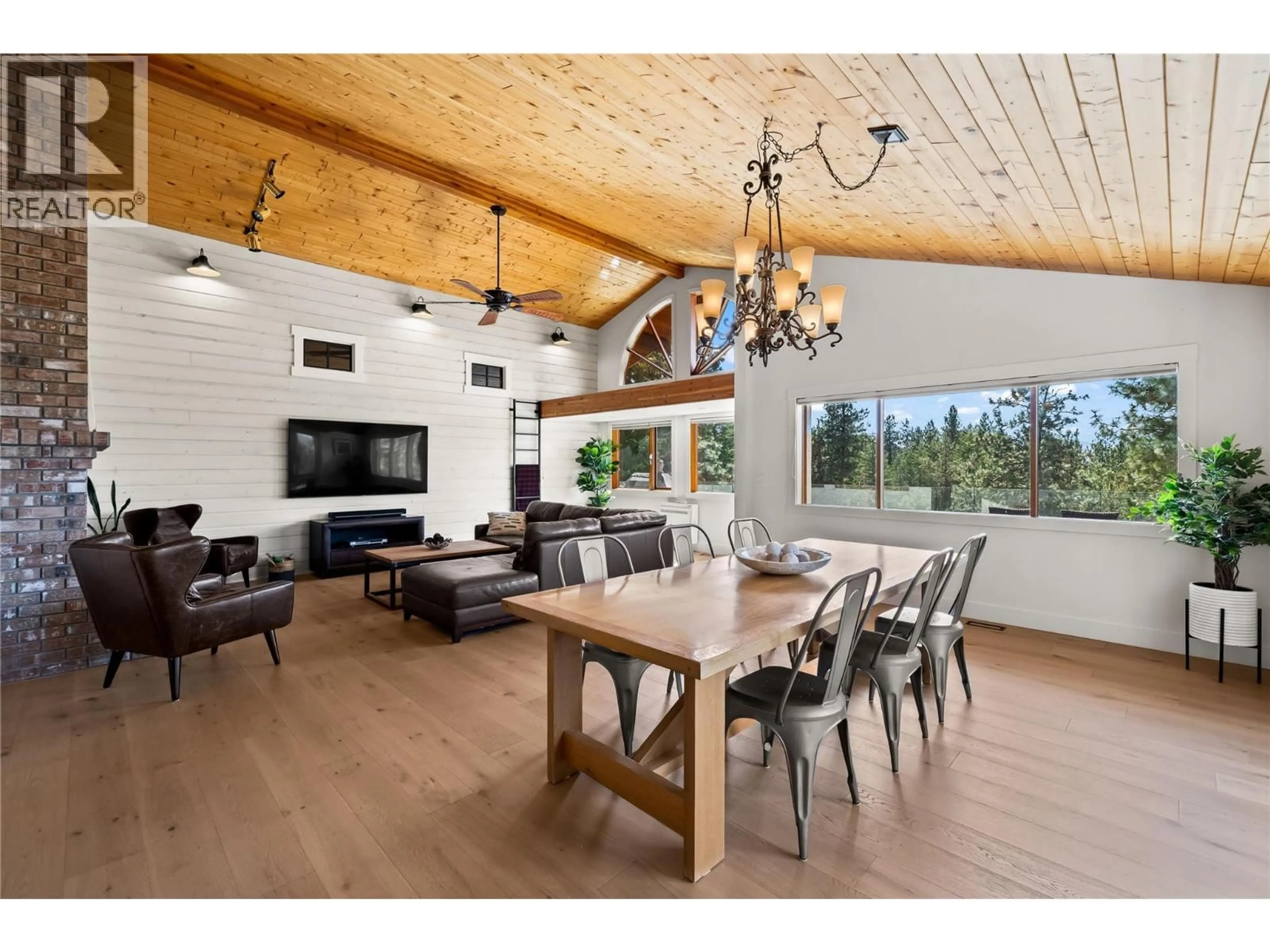 Unknown for 3700 JEAN ROAD, Kelowna British Columbia V1W4C9