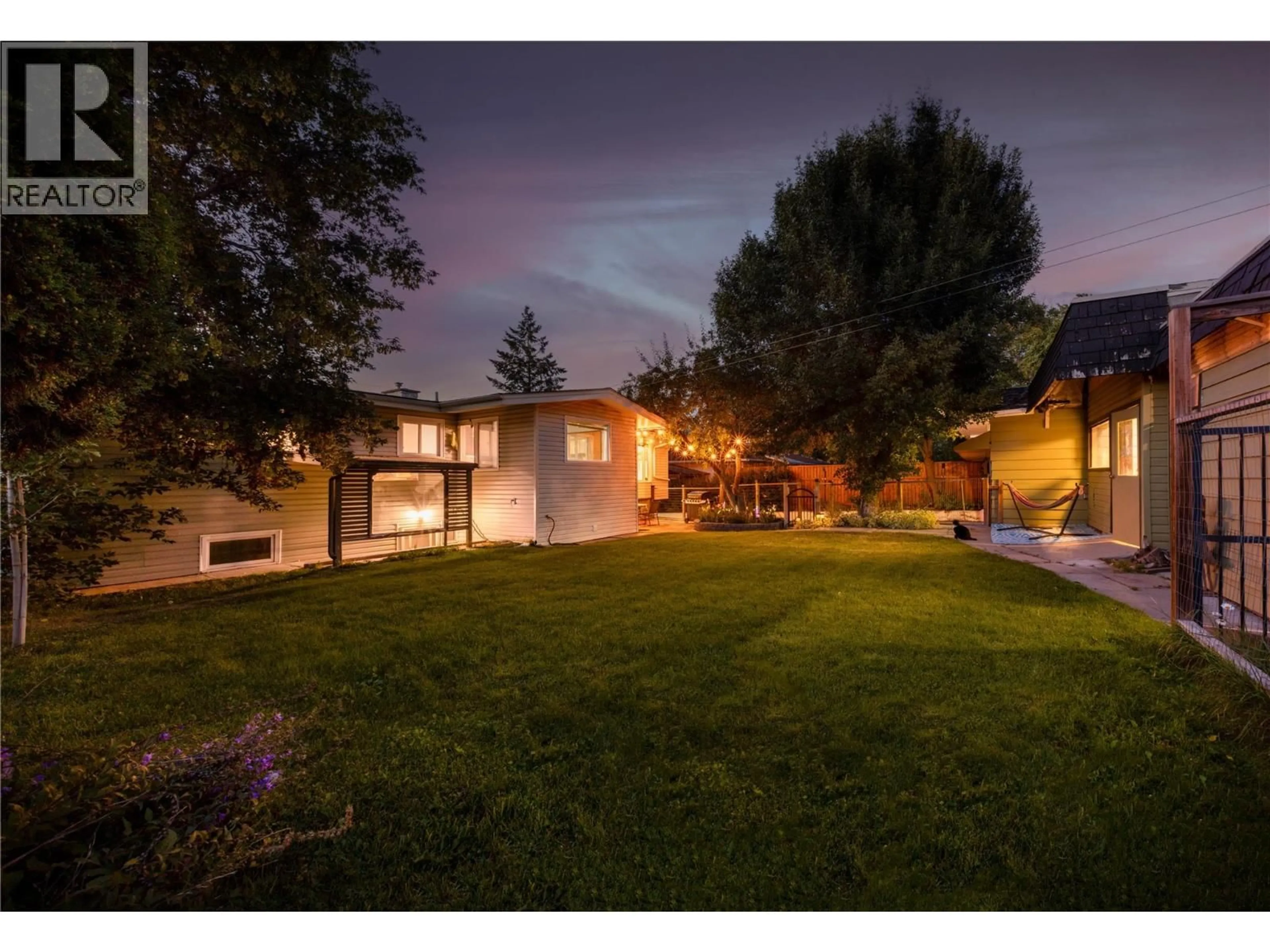 A pic from outside/outdoor area/front of a property/back of a property/a pic from drone, street for 1215 12TH STREET SOUTH, Cranbrook British Columbia V1C1X2