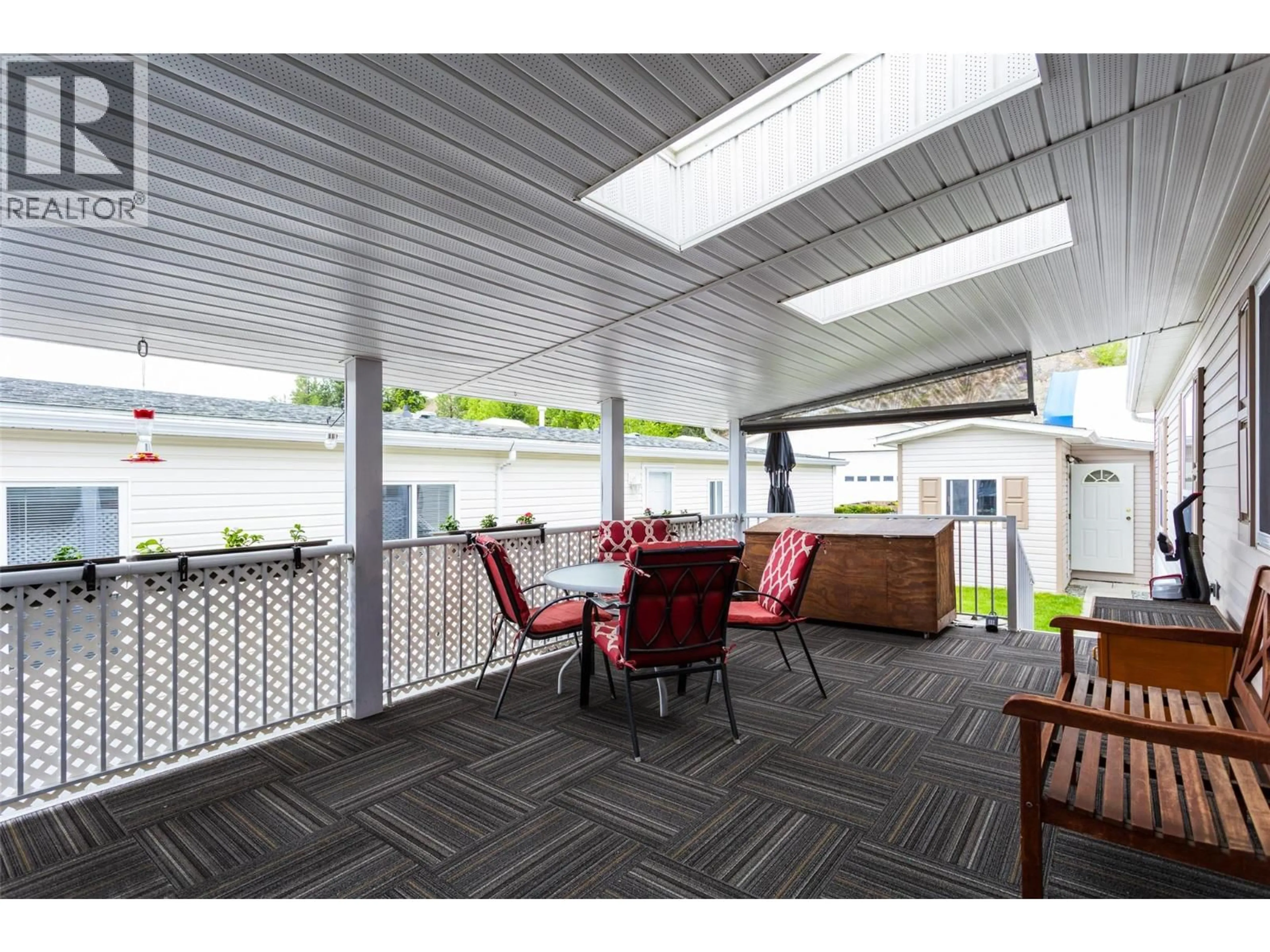 Patio, street for 186 - 1850 SHANNON LAKE ROAD, West Kelowna British Columbia V4T1L4