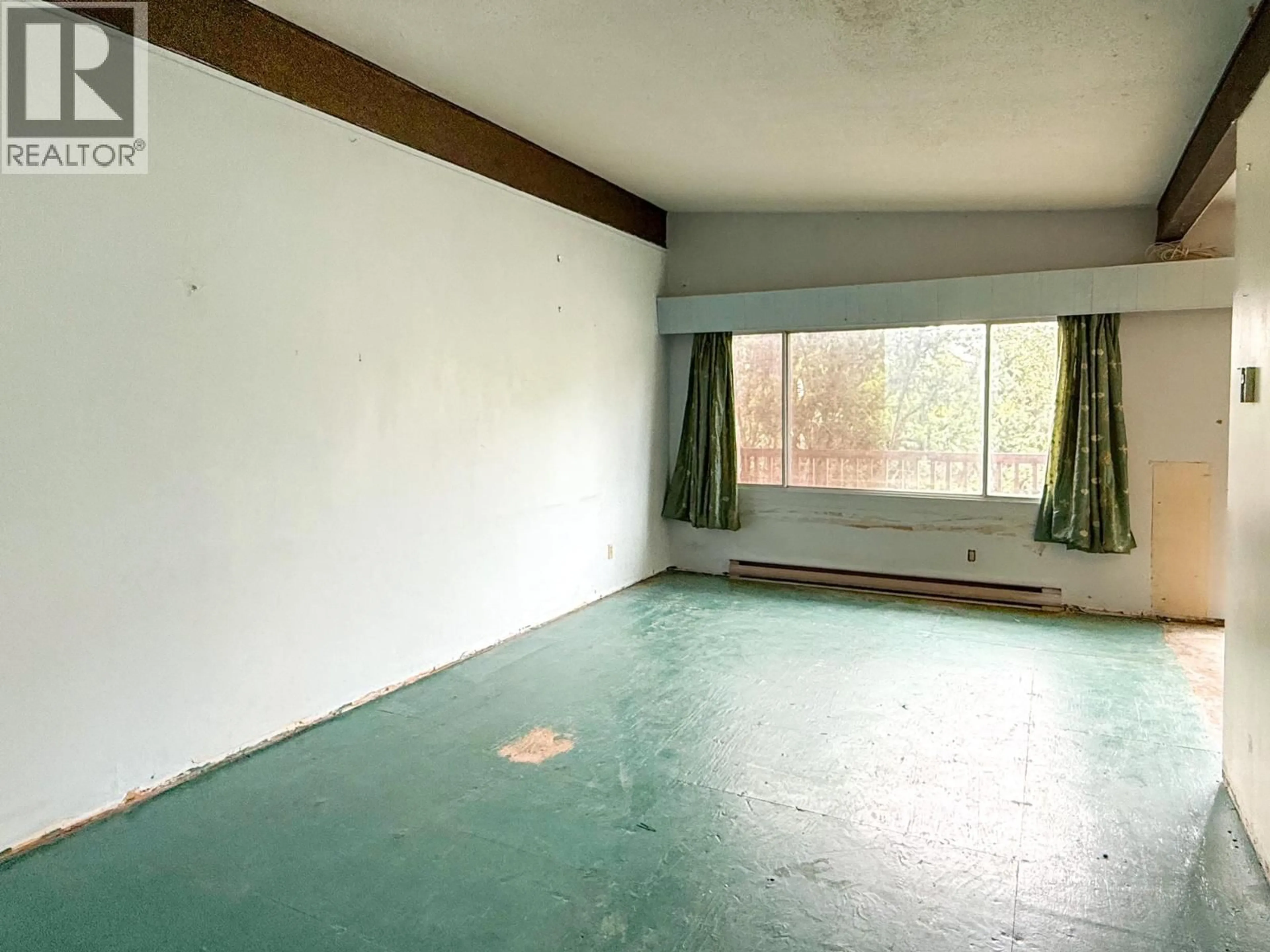 A pic of a room for 371 MULBERRY AVENUE, Kamloops British Columbia V2B2P9