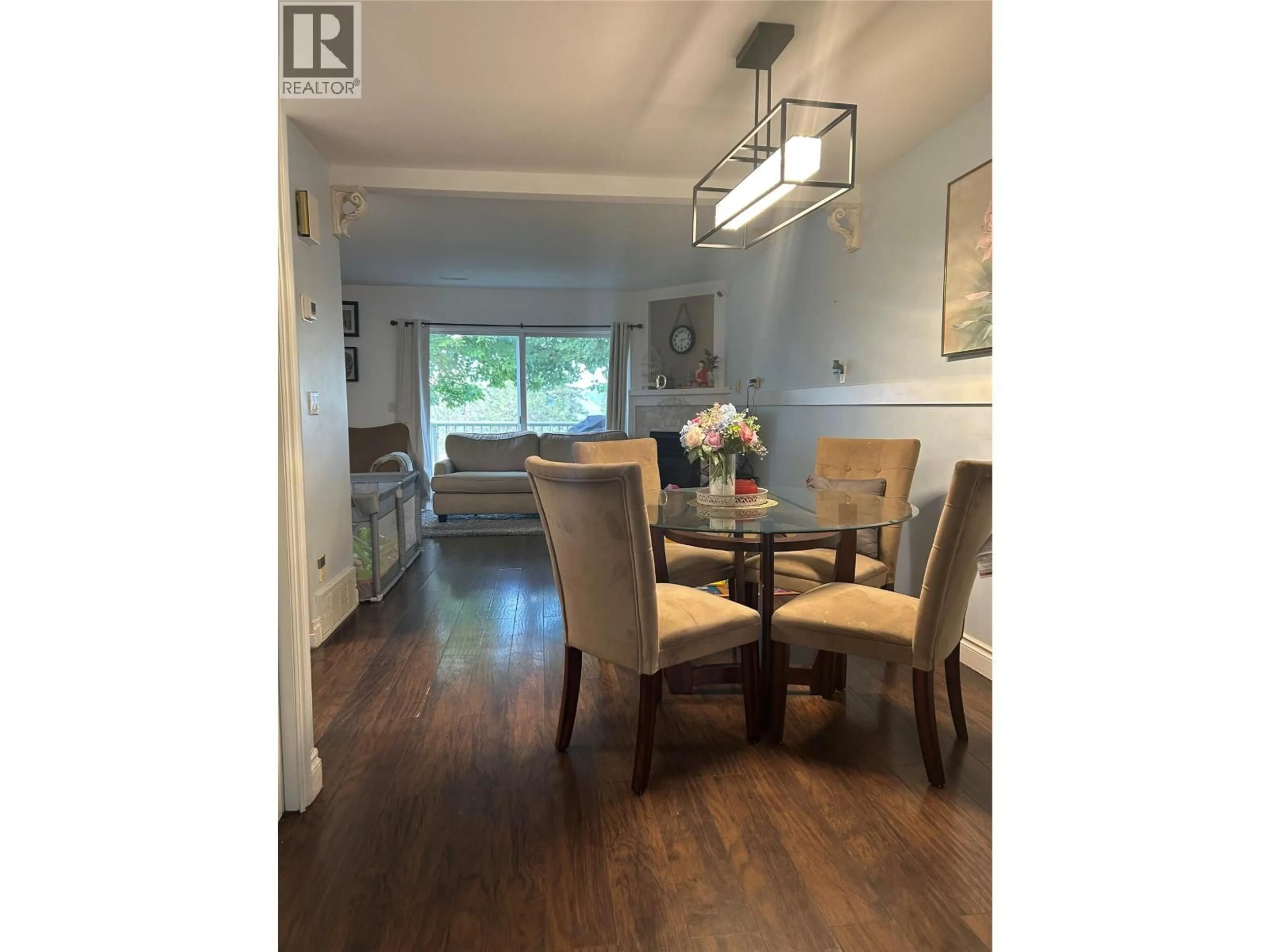 Dining room, wood/laminate floor for 106 - 1990 PACIFIC WAY, Kamloops British Columbia v1s1w3