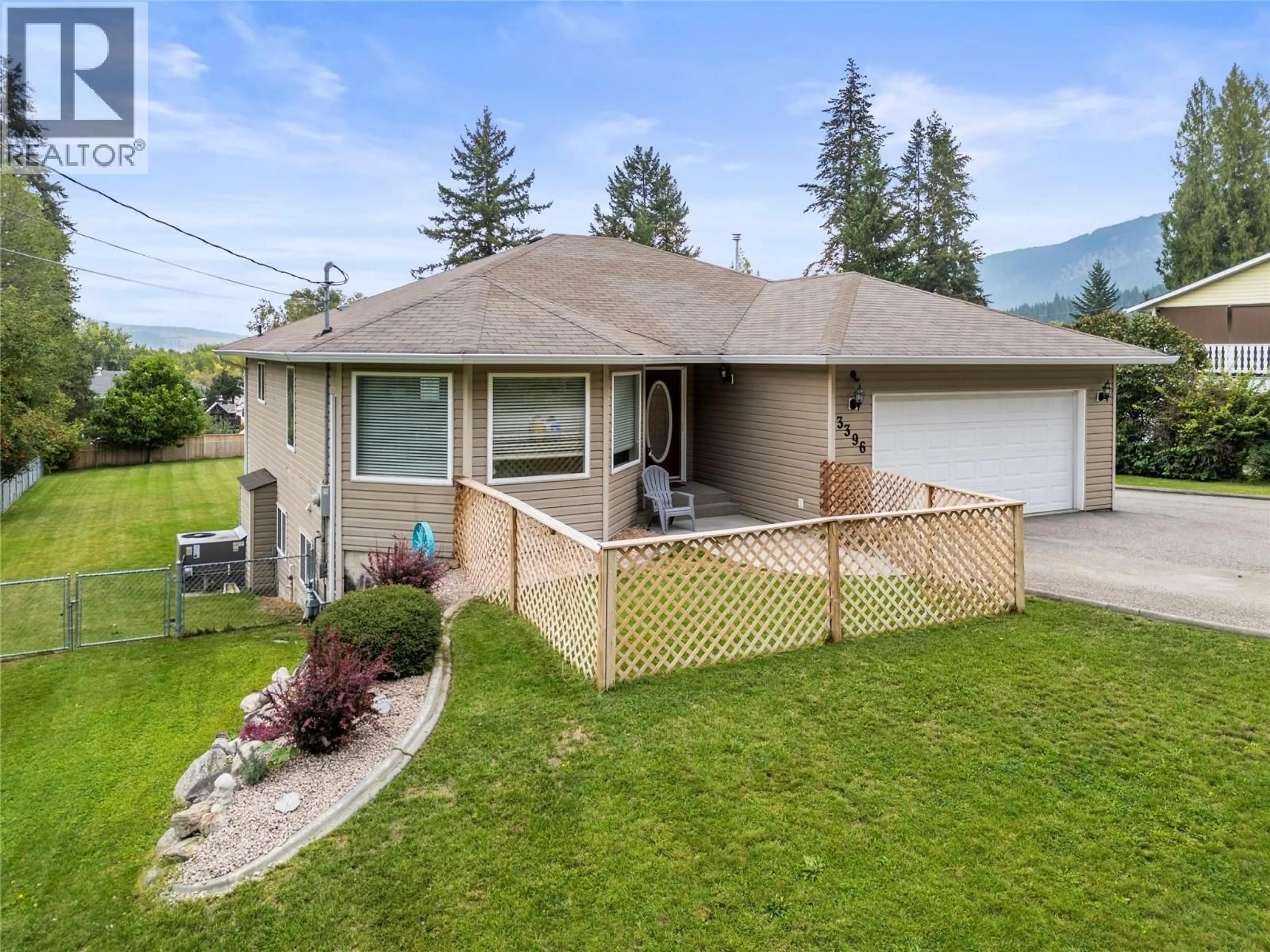 A pic from outside/outdoor area/front of a property/back of a property/a pic from drone, mountain view for 3396 LOCKHART DRIVE, Spallumcheen British Columbia V4Y0S7