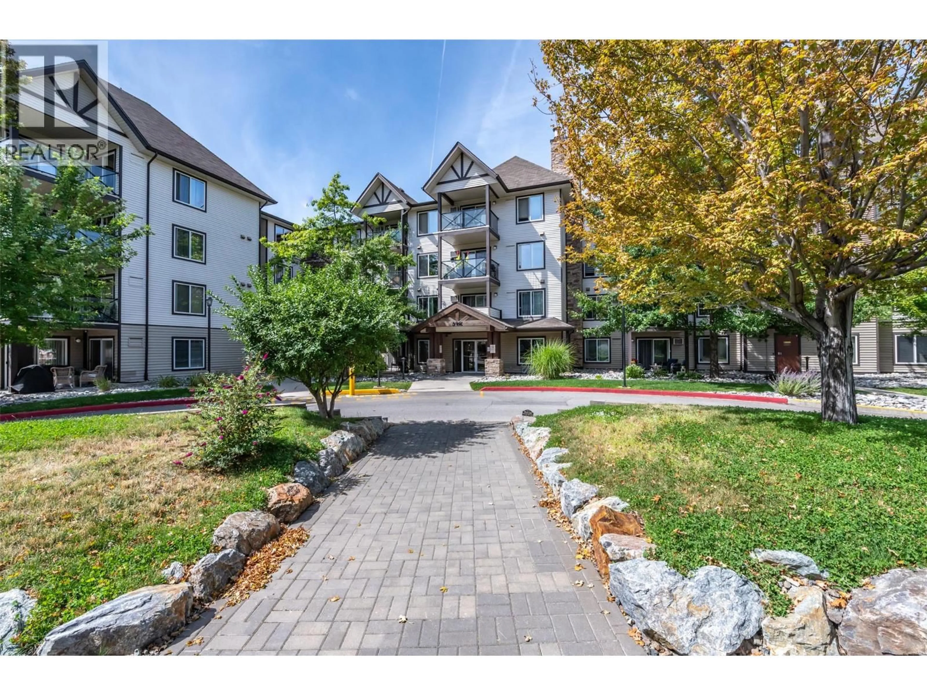 Patio, mountain view for 316 - 256 HASTINGS AVENUE, Penticton British Columbia V2A2V6