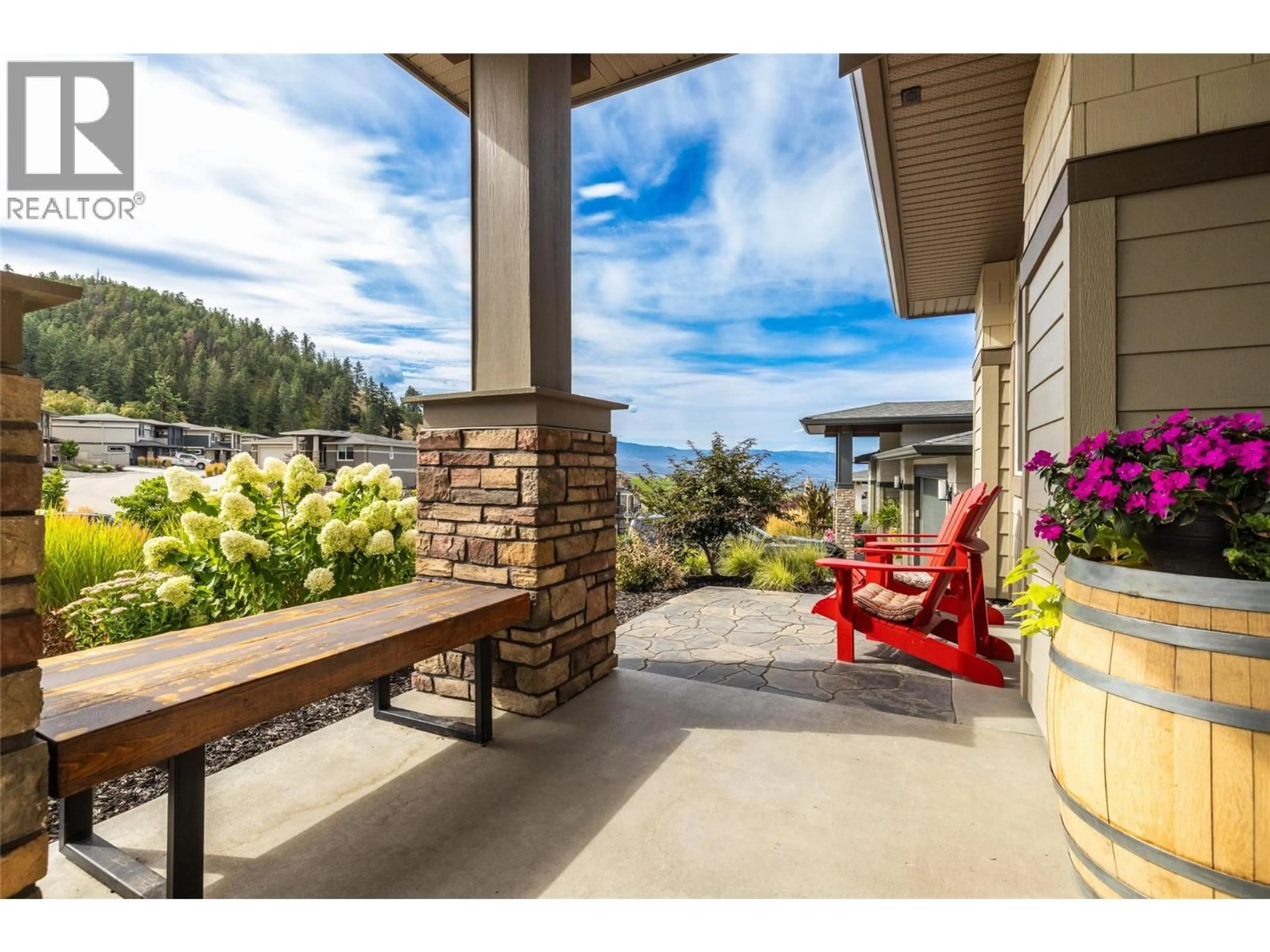 Patio, water/lake/river/ocean view for 1500 TOWER RANCH DRIVE, Kelowna British Columbia V1P1T8