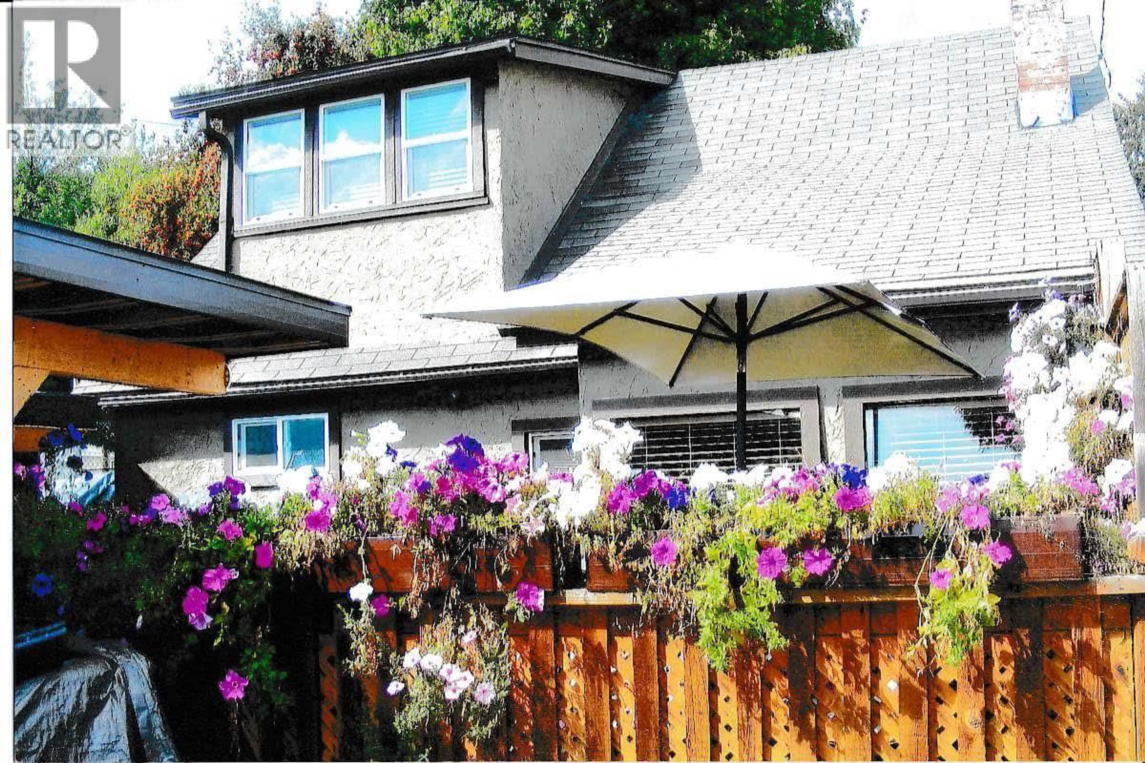 Patio, street for 378 ARCHIBALD STREET, Kimberley British Columbia V1A1M9