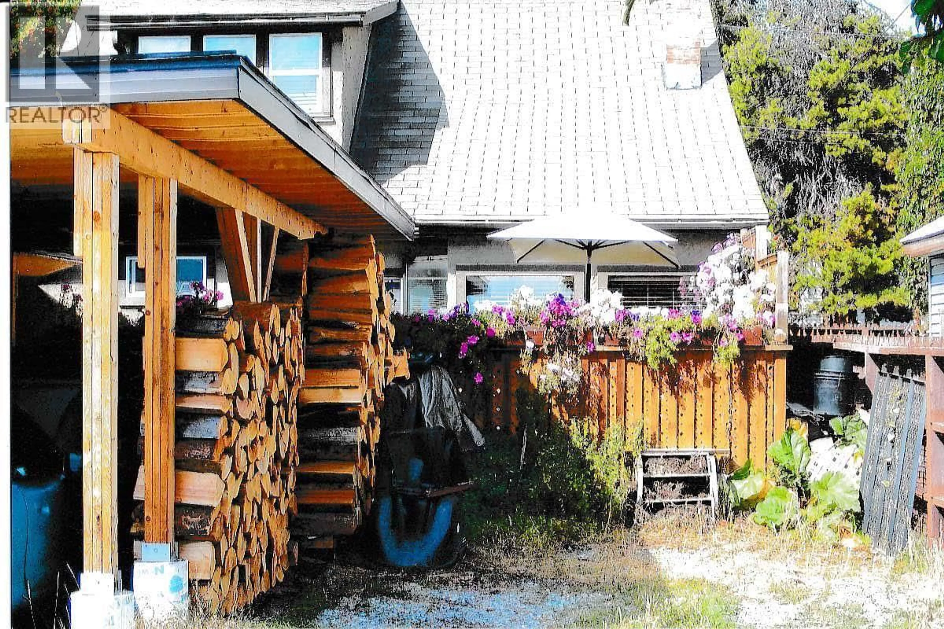 Patio, street for 378 ARCHIBALD STREET, Kimberley British Columbia V1A1M9