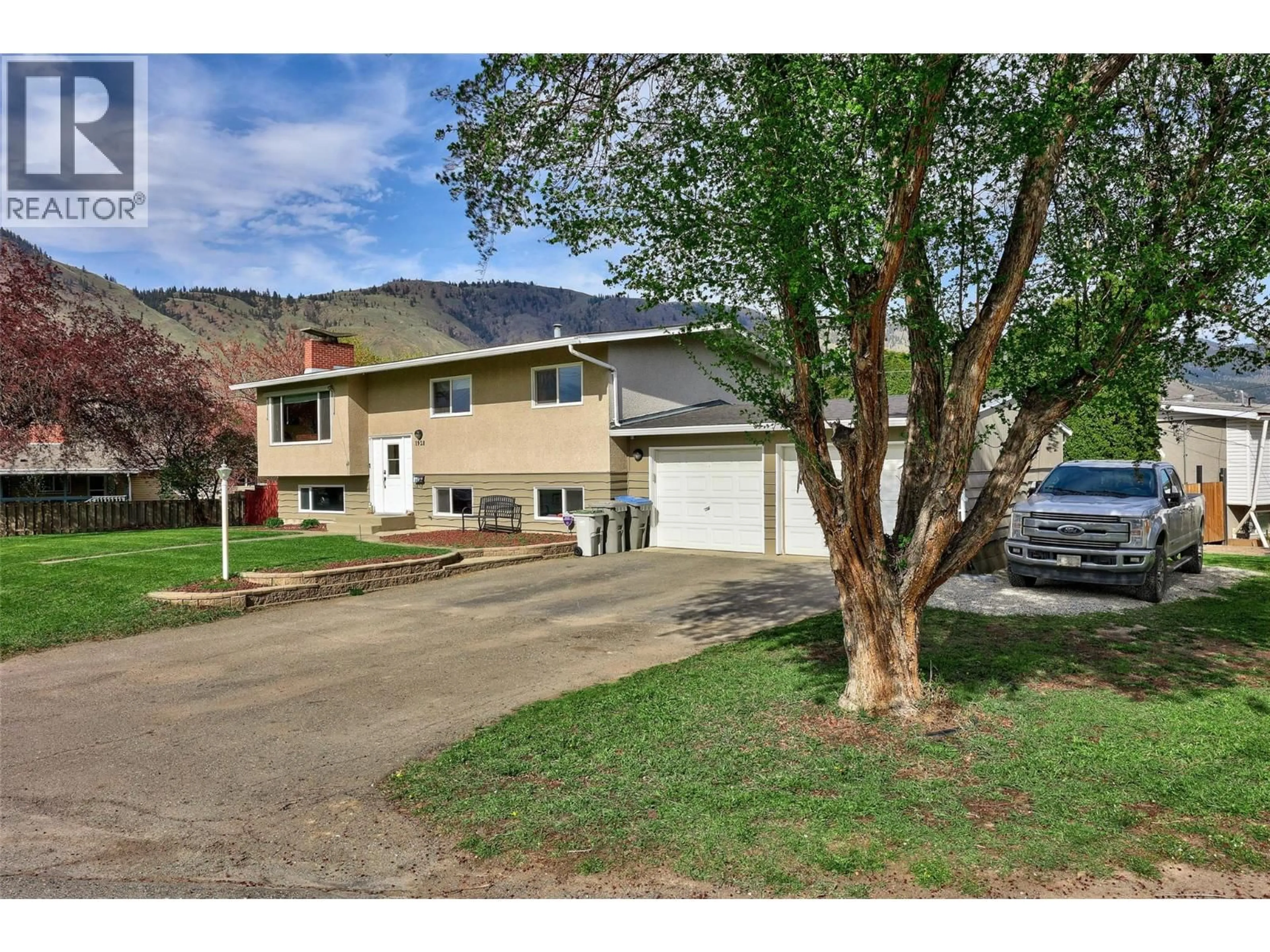 Unknown for 1928 CARDINAL DRIVE, Kamloops British Columbia V2V4H4