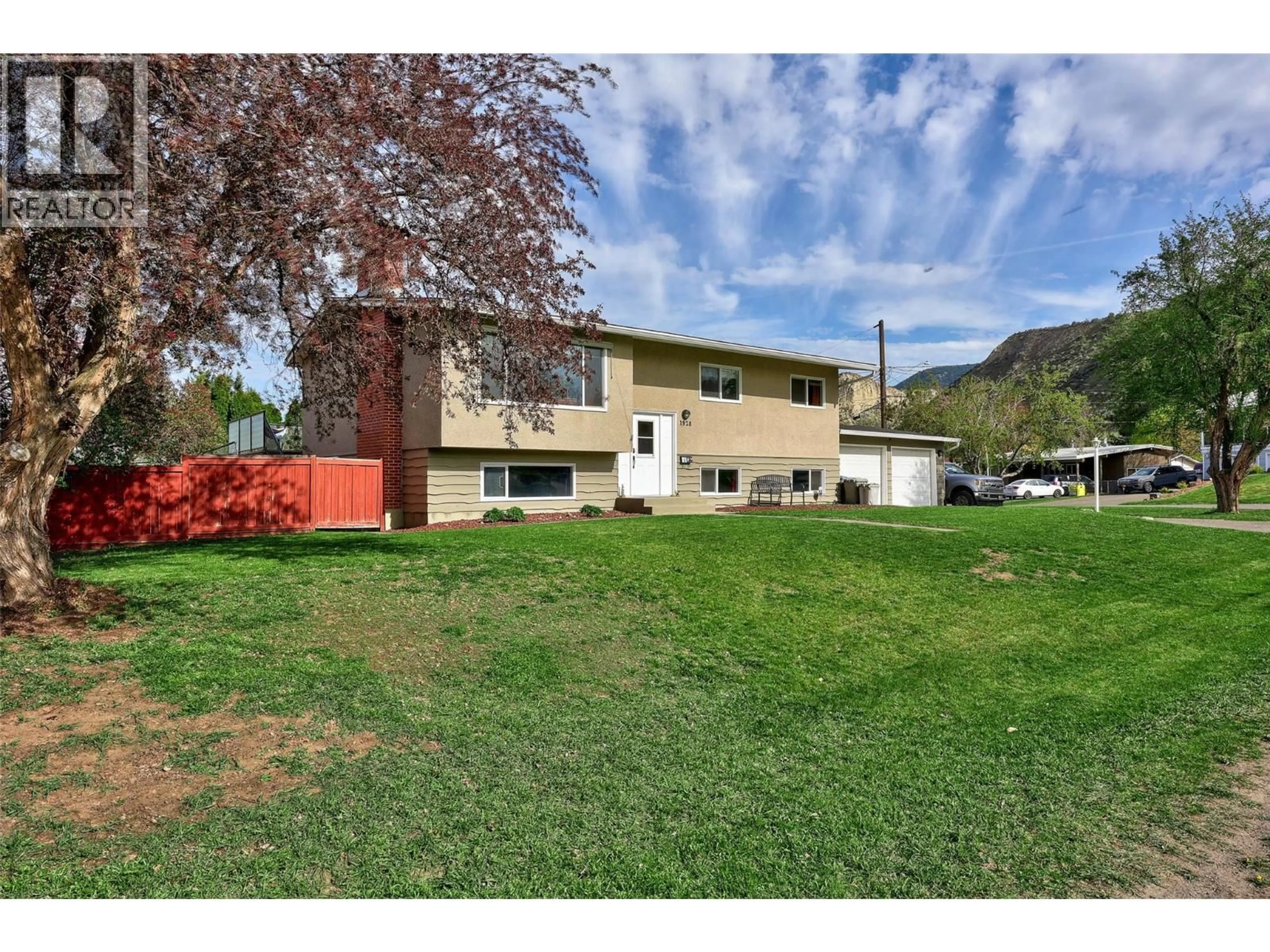 Unknown for 1928 CARDINAL DRIVE, Kamloops British Columbia V2V4H4
