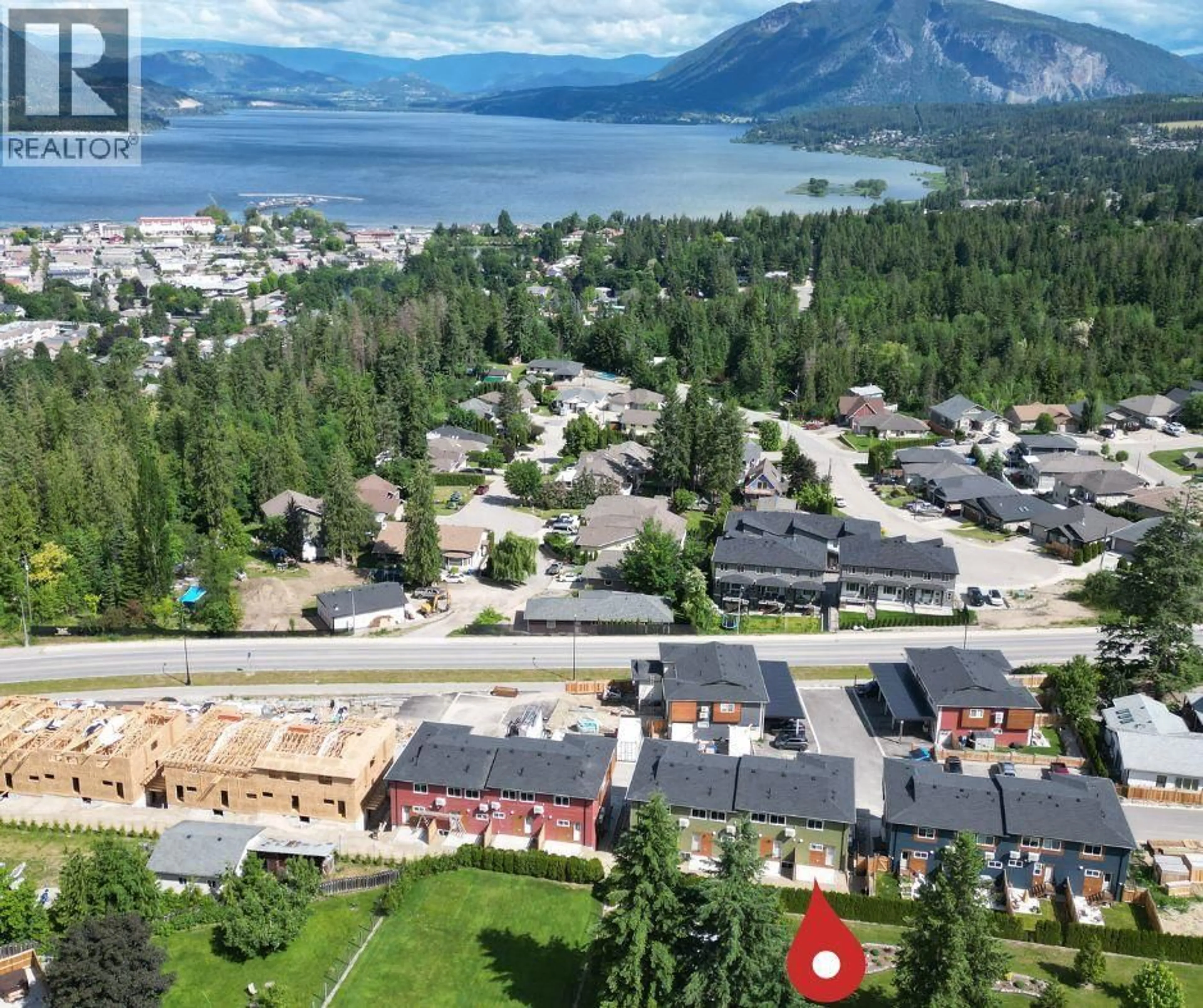A pic from outside/outdoor area/front of a property/back of a property/a pic from drone, mountain view for 19 - 981 12 STREET SOUTHEAST, Salmon Arm British Columbia V1E2C8
