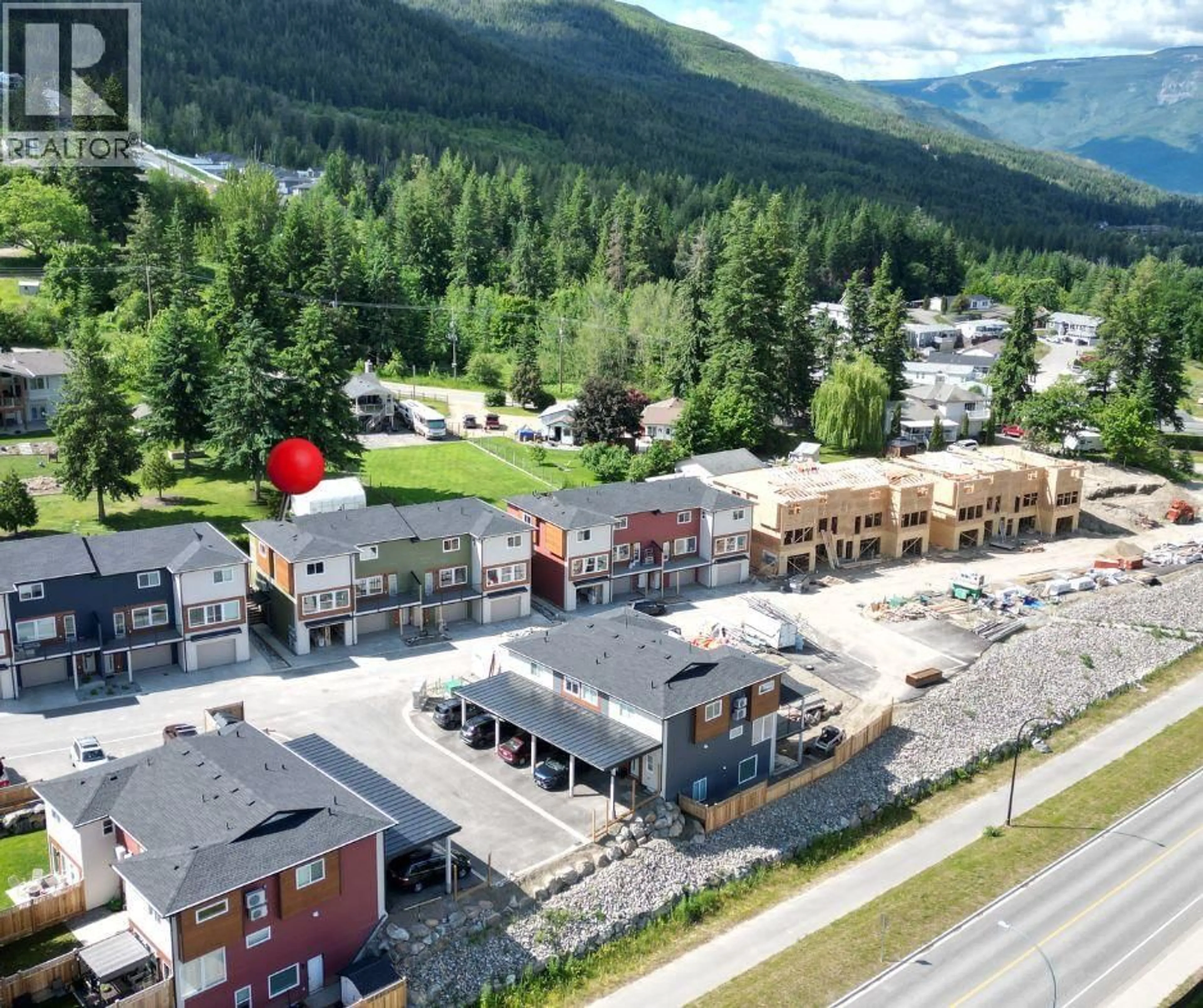 A pic from outside/outdoor area/front of a property/back of a property/a pic from drone, mountain view for 19 - 981 12 STREET SOUTHEAST, Salmon Arm British Columbia V1E2C8