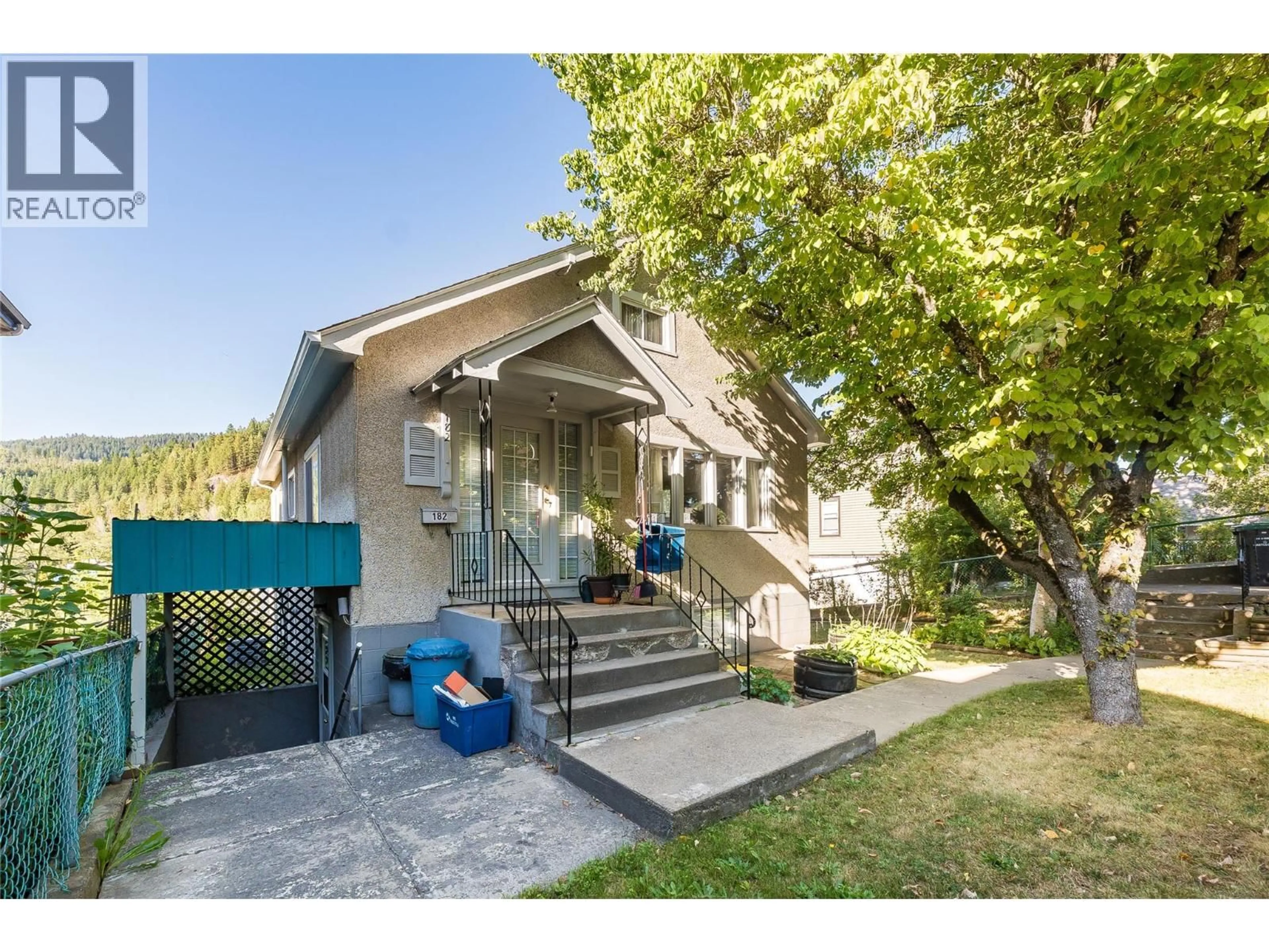 Unknown for 182 COLUMBIA AVENUE, Castlegar British Columbia V1N1A9