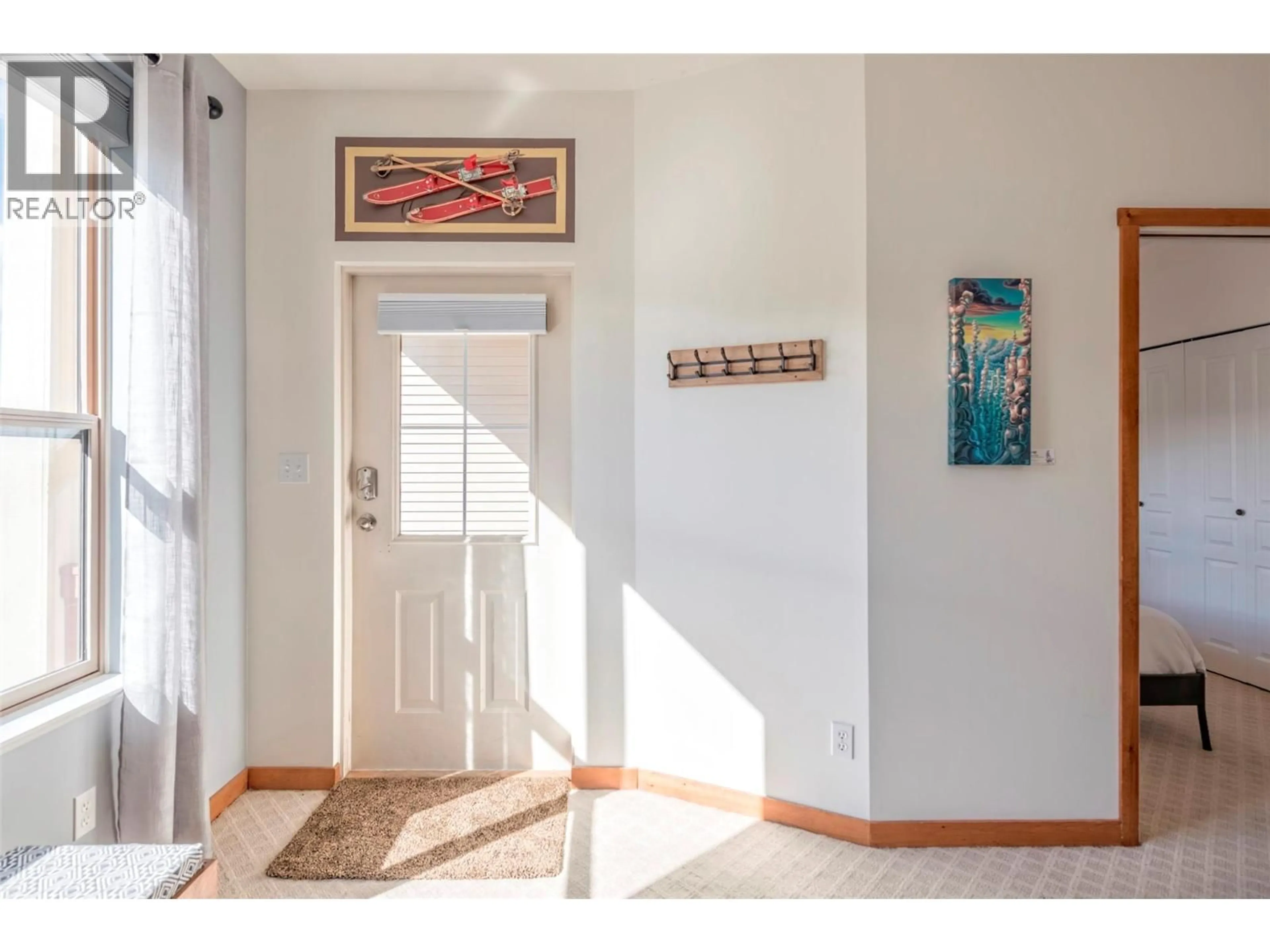 Indoor entryway for 107 - 9804 SILVER STAR ROAD, Vernon British Columbia V1B3X1