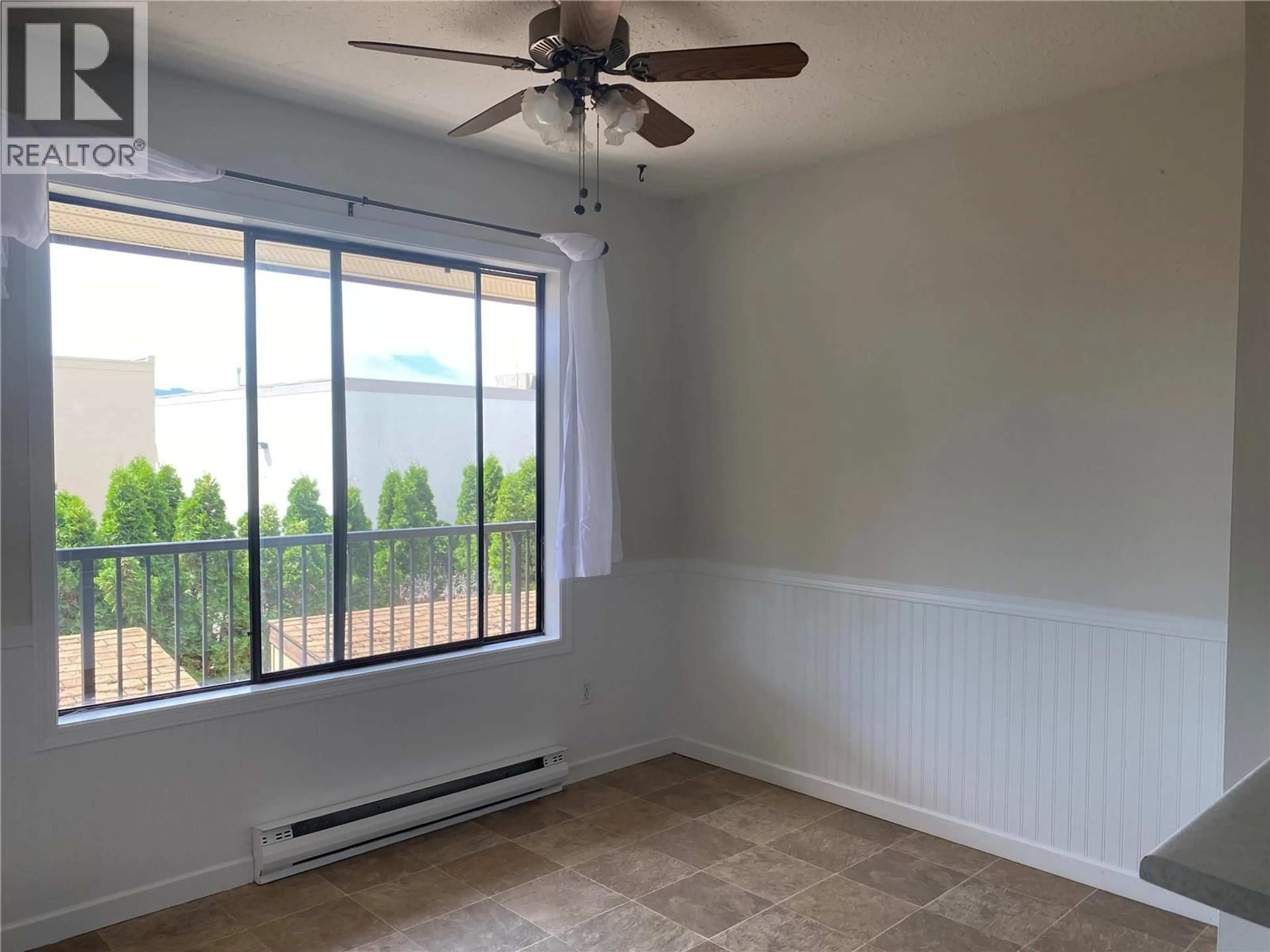 A pic of a room for 206 - 290 MILLS ROAD, Kelowna British Columbia V1X4G8