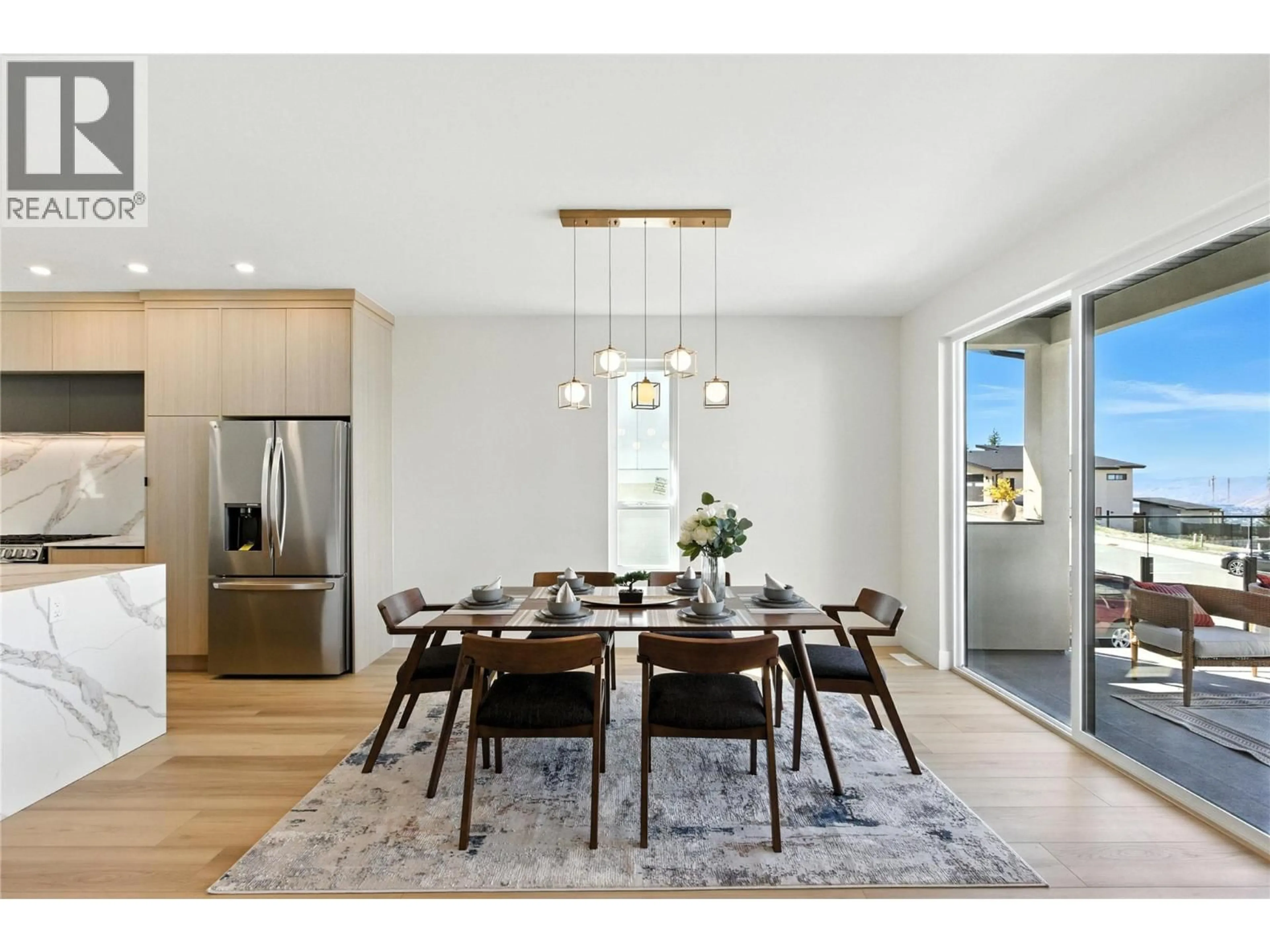 Dining room, wood/laminate floor for 2354 COLDWATER DRIVE, Kamloops British Columbia V2E0B3