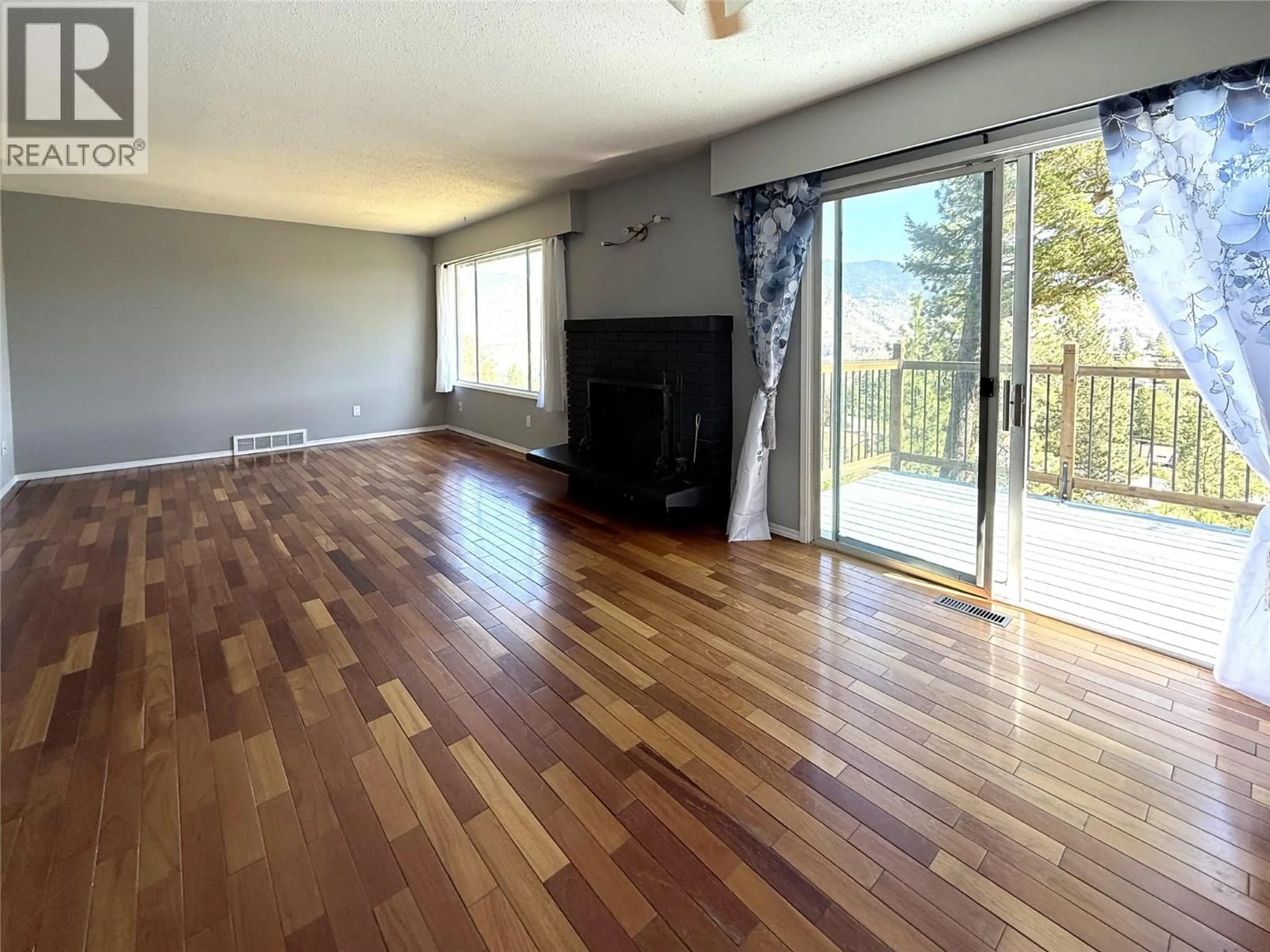A pic of a room for 5400 RONDE LANE, Kamloops British Columbia V2C5H7