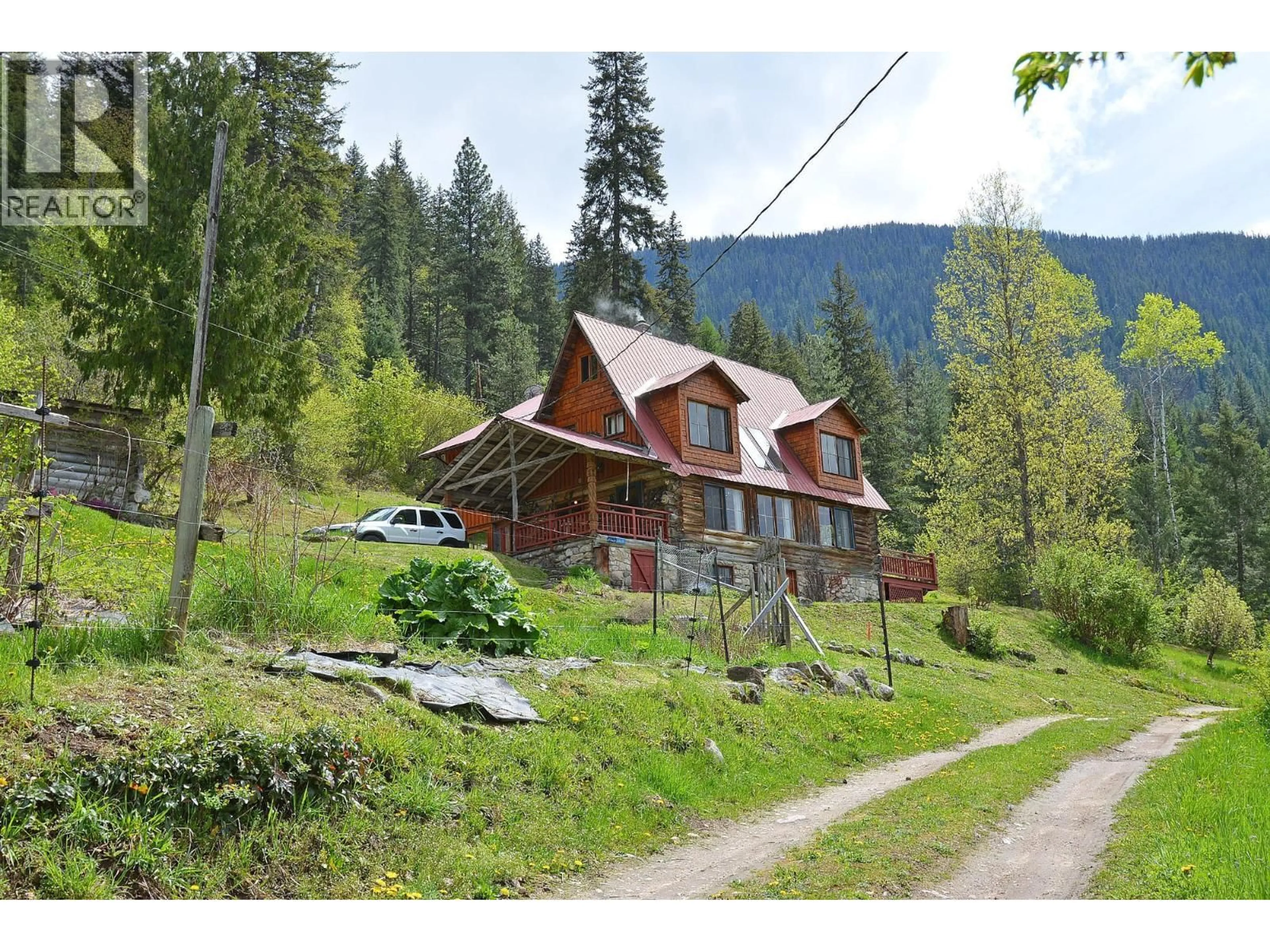 Unknown for 7150/7154 GRAHAM ROAD, Appledale British Columbia V0G2J0