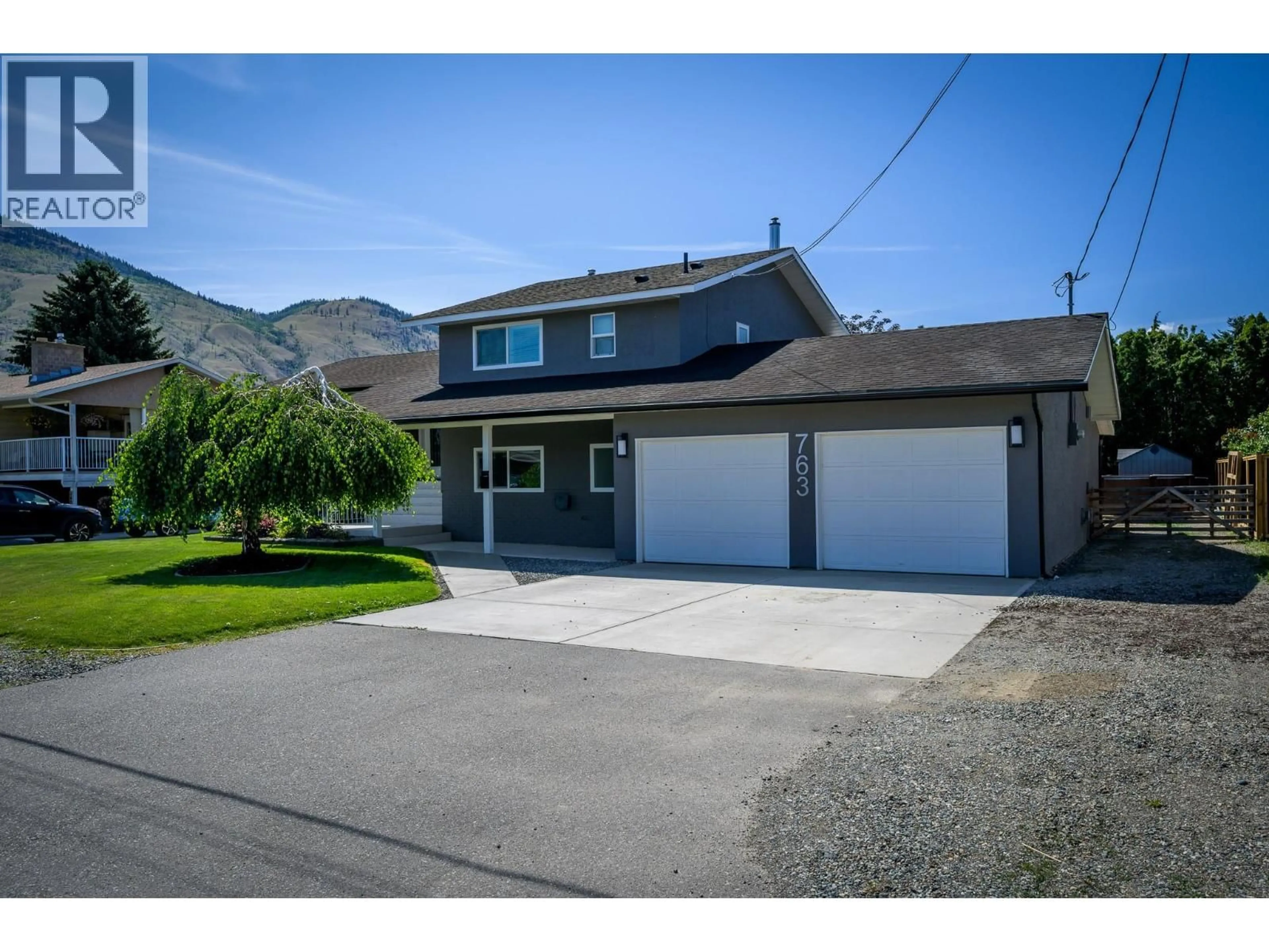 Home with vinyl exterior material, street for 763 MORVEN DRIVE, Kamloops British Columbia V2B7T7