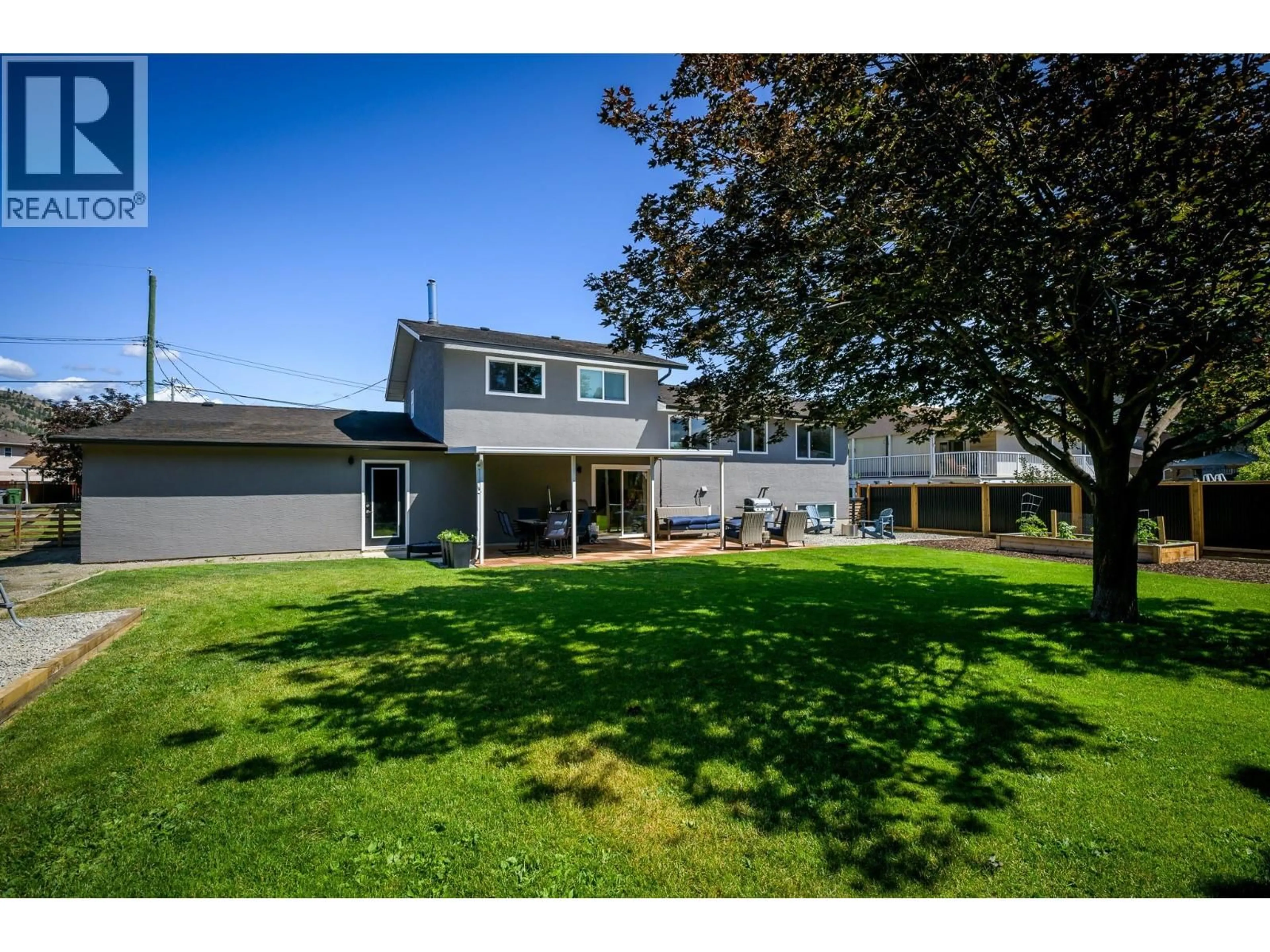 A pic from outside/outdoor area/front of a property/back of a property/a pic from drone, unknown for 763 MORVEN DRIVE, Kamloops British Columbia V2B7T7