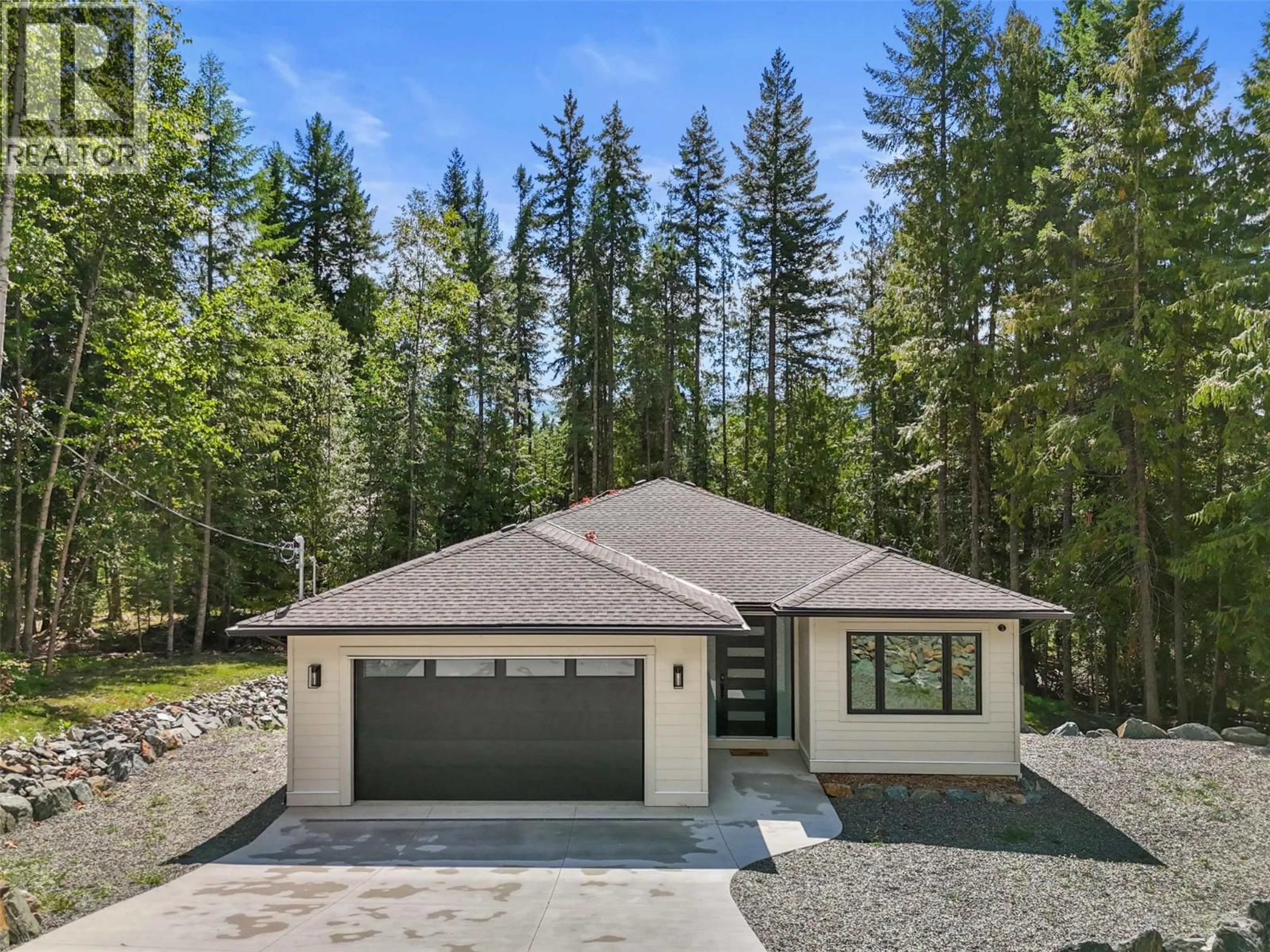 Unknown for 7279 BIRCH CLOSE, Anglemont British Columbia V0E1M8