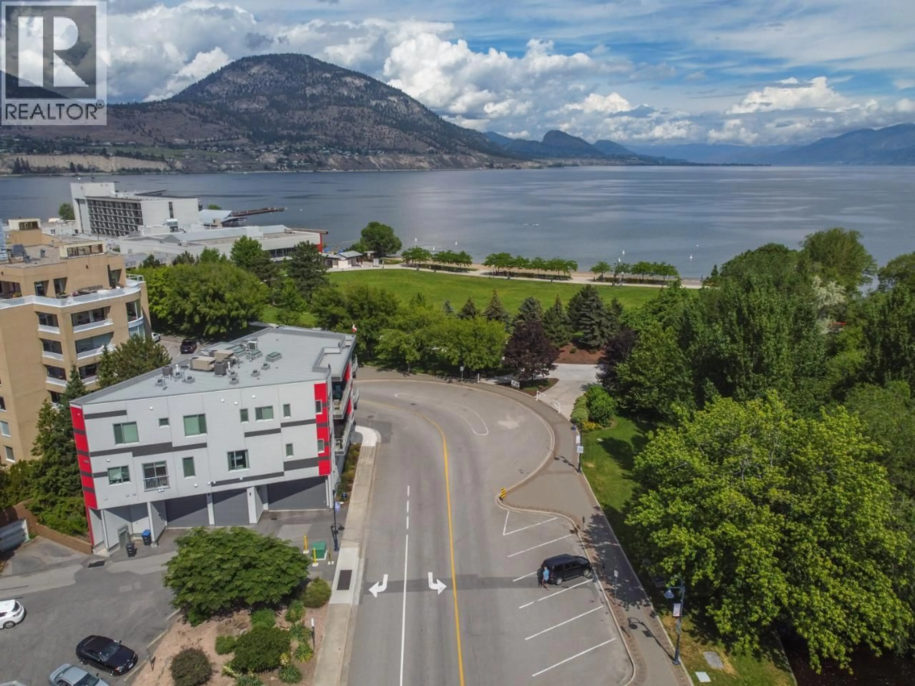 A pic from outside/outdoor area/front of a property/back of a property/a pic from drone, mountain view for 88 LAKESHORE DRIVE, Penticton British Columbia V2A1B5