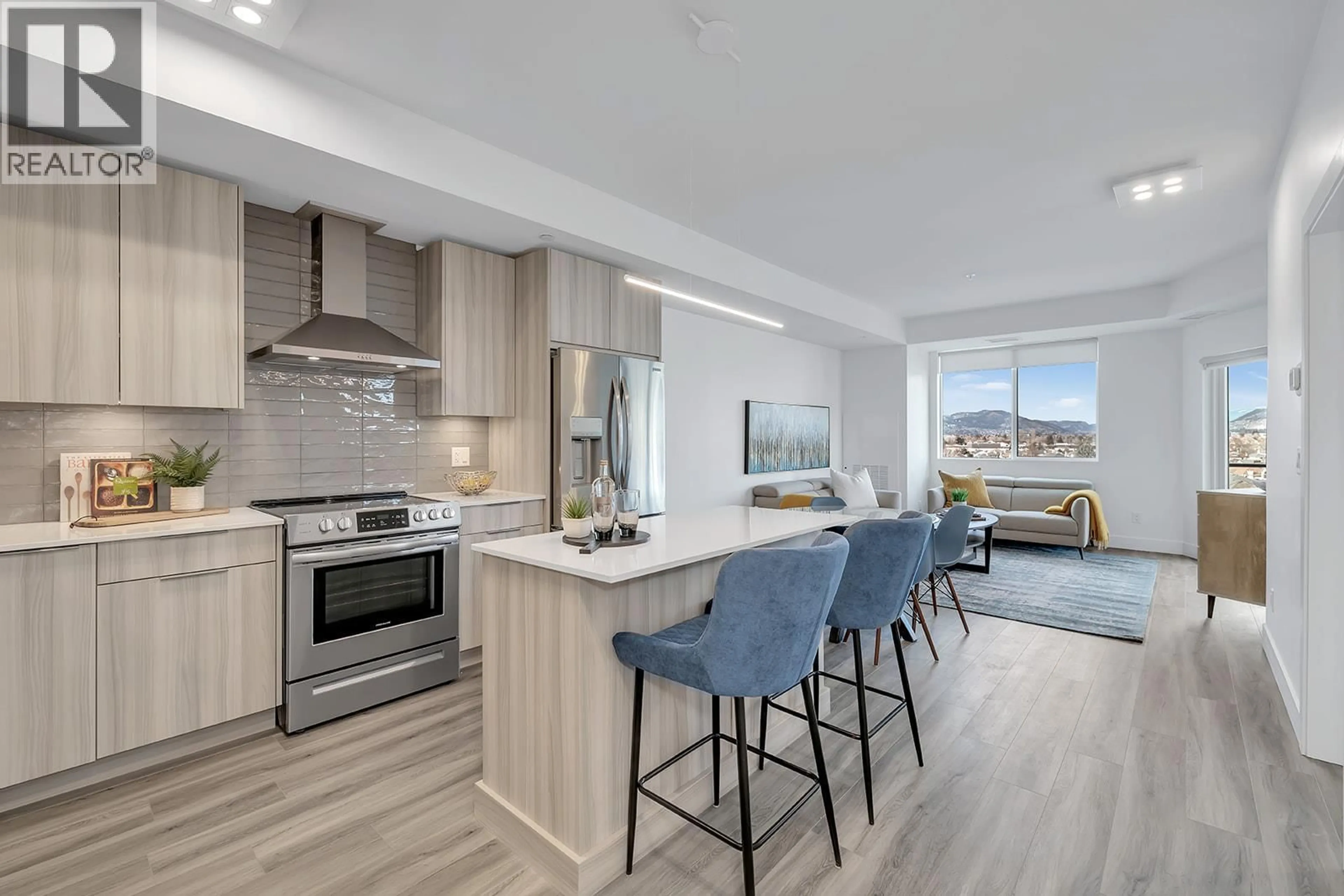 Open concept kitchen, unknown for 601C - 3642 MISSION SPRINGS DRIVE, Kelowna British Columbia V1W0E1