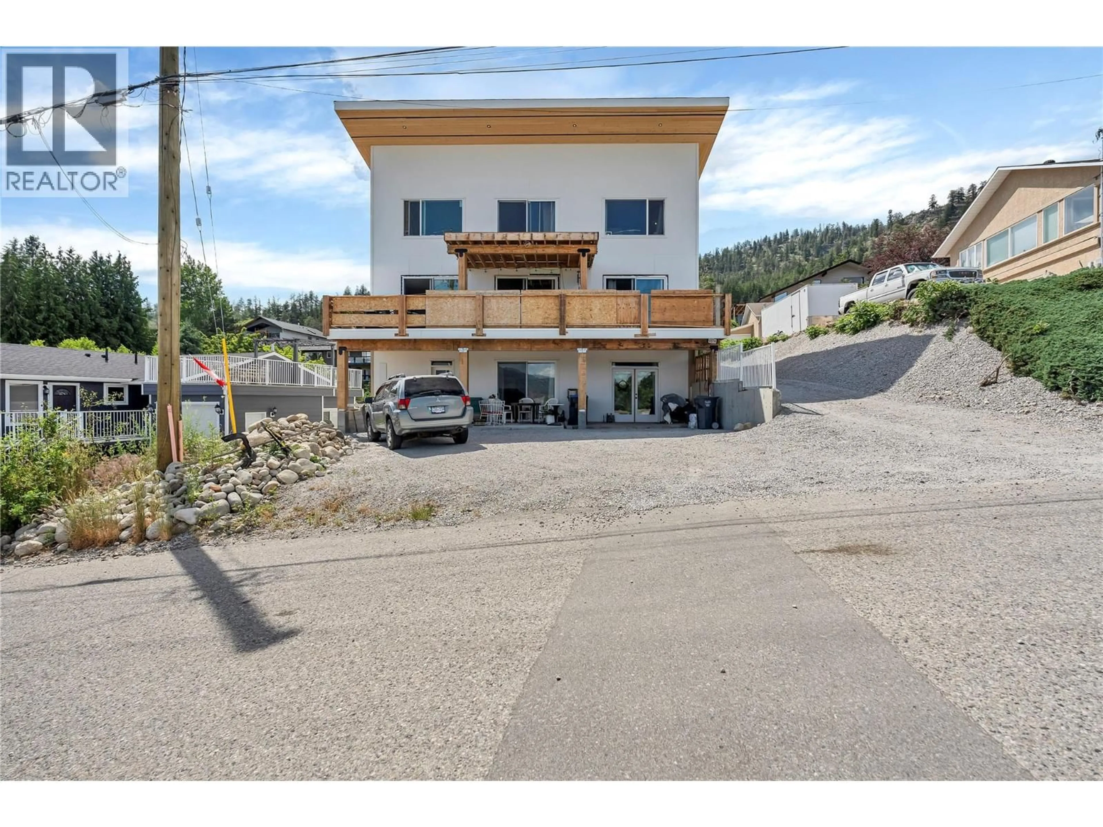 Unknown for 6074 JACKSON CRESCENT, Peachland British Columbia V0H1X4